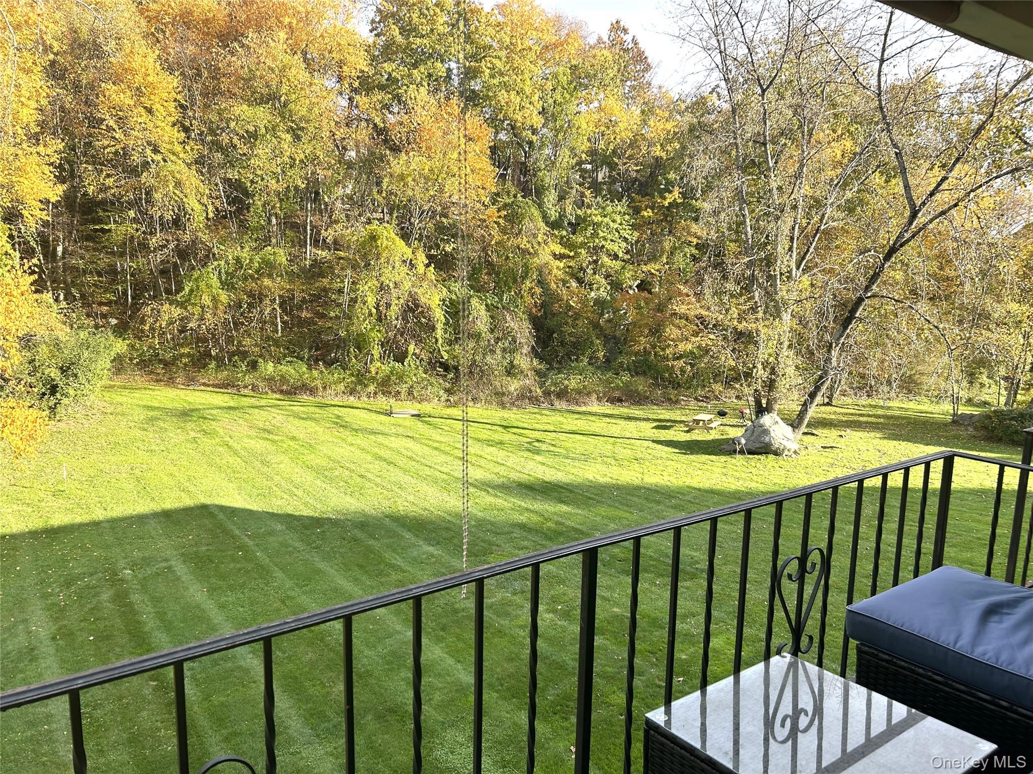 #17 photo, 417 Fox Run Lane, Carmel , NY 10512