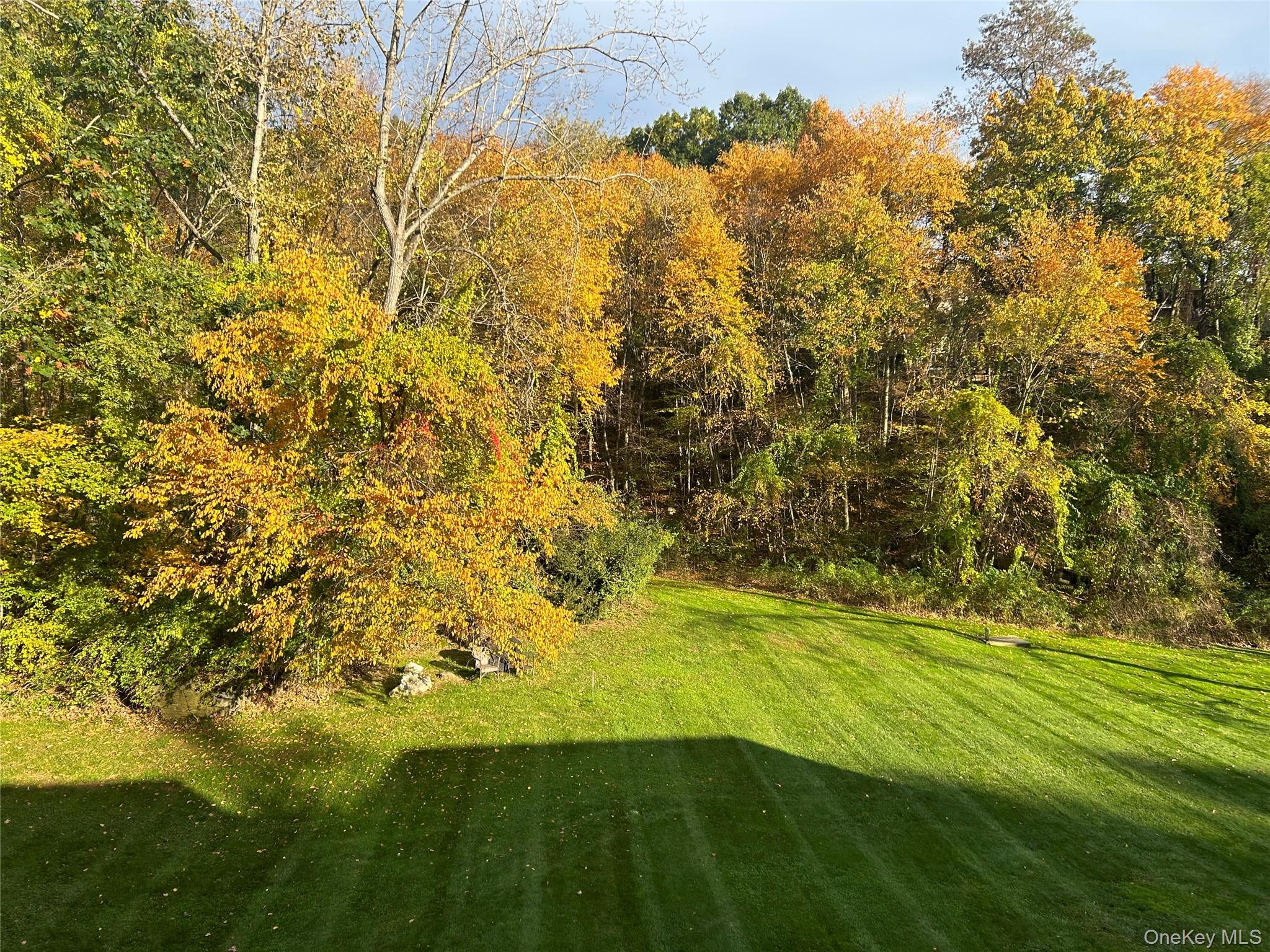 #18 photo, 417 Fox Run Lane, Carmel , NY 10512