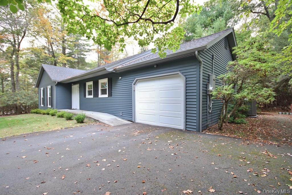 #6 photo, 5 Drake Lane, Rock Hill , NY 12775