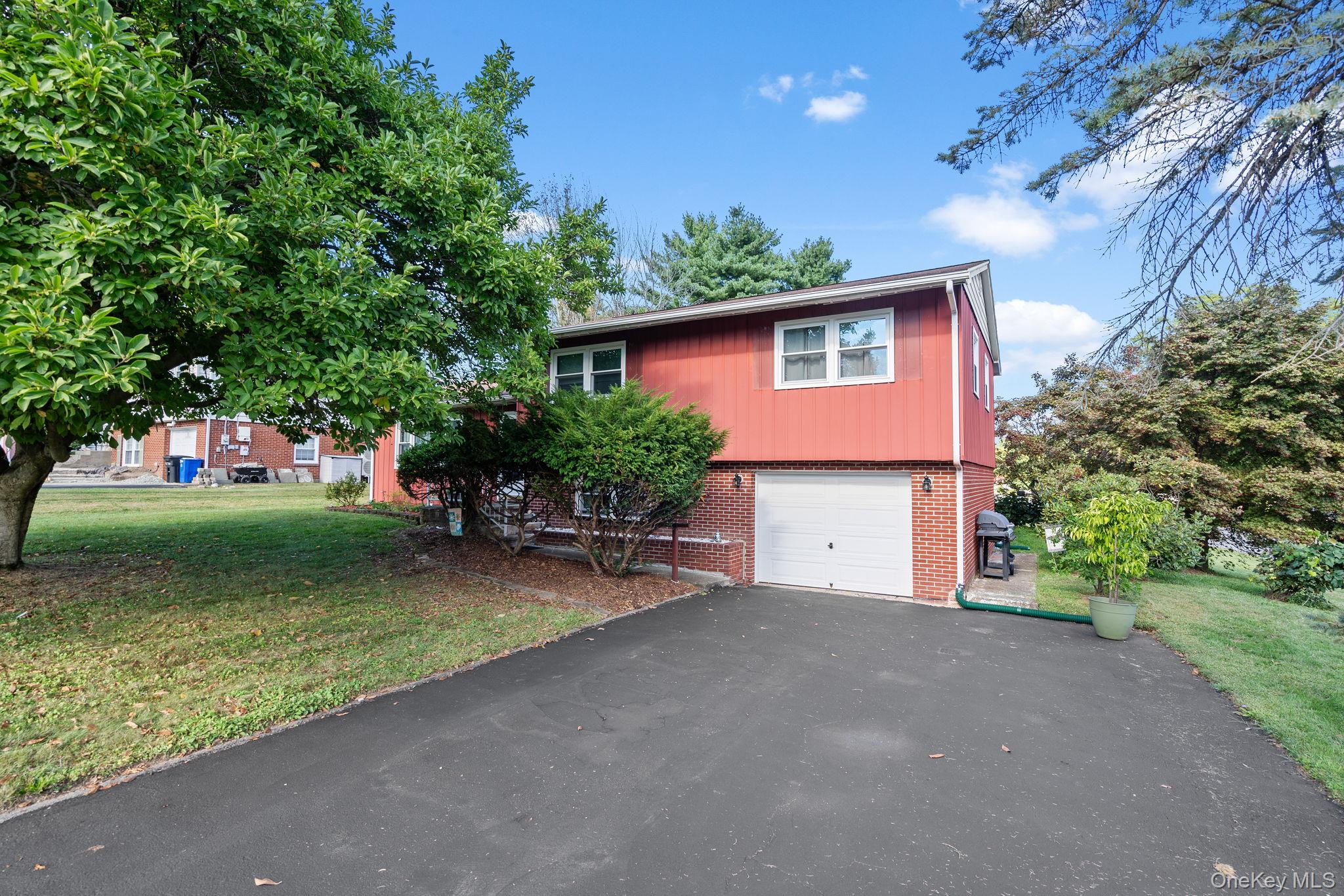 #2 photo, 222 Margo Street, New Windsor , NY 12553