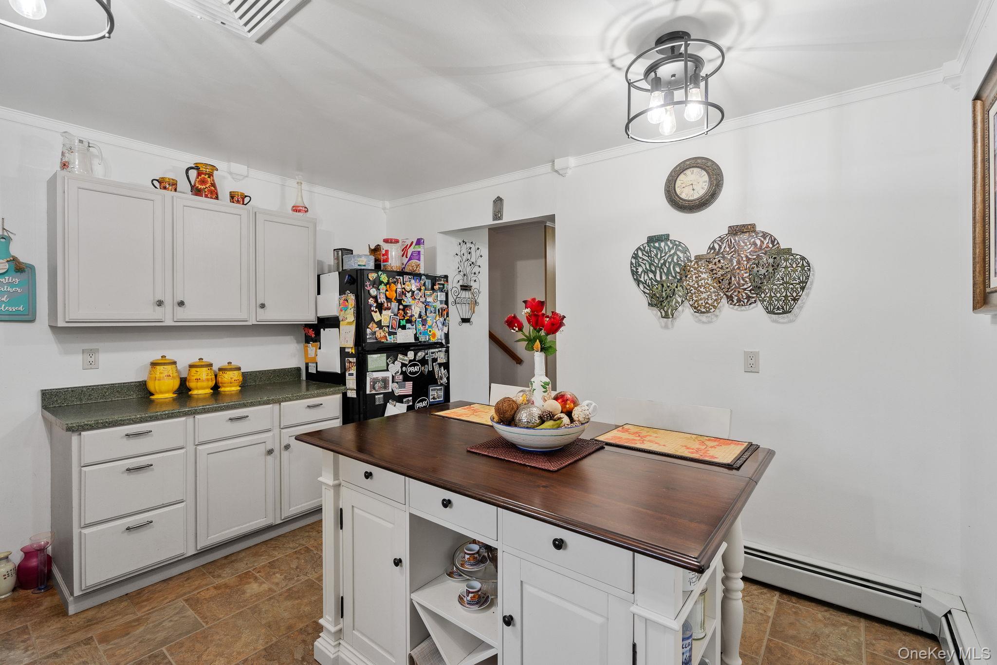 #9 photo, 222 Margo Street, New Windsor , NY 12553