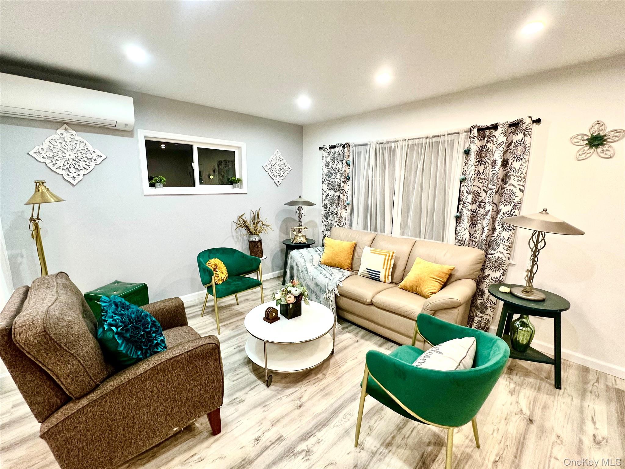 #4 photo, 42 Genung Street, Middletown , NY 10940