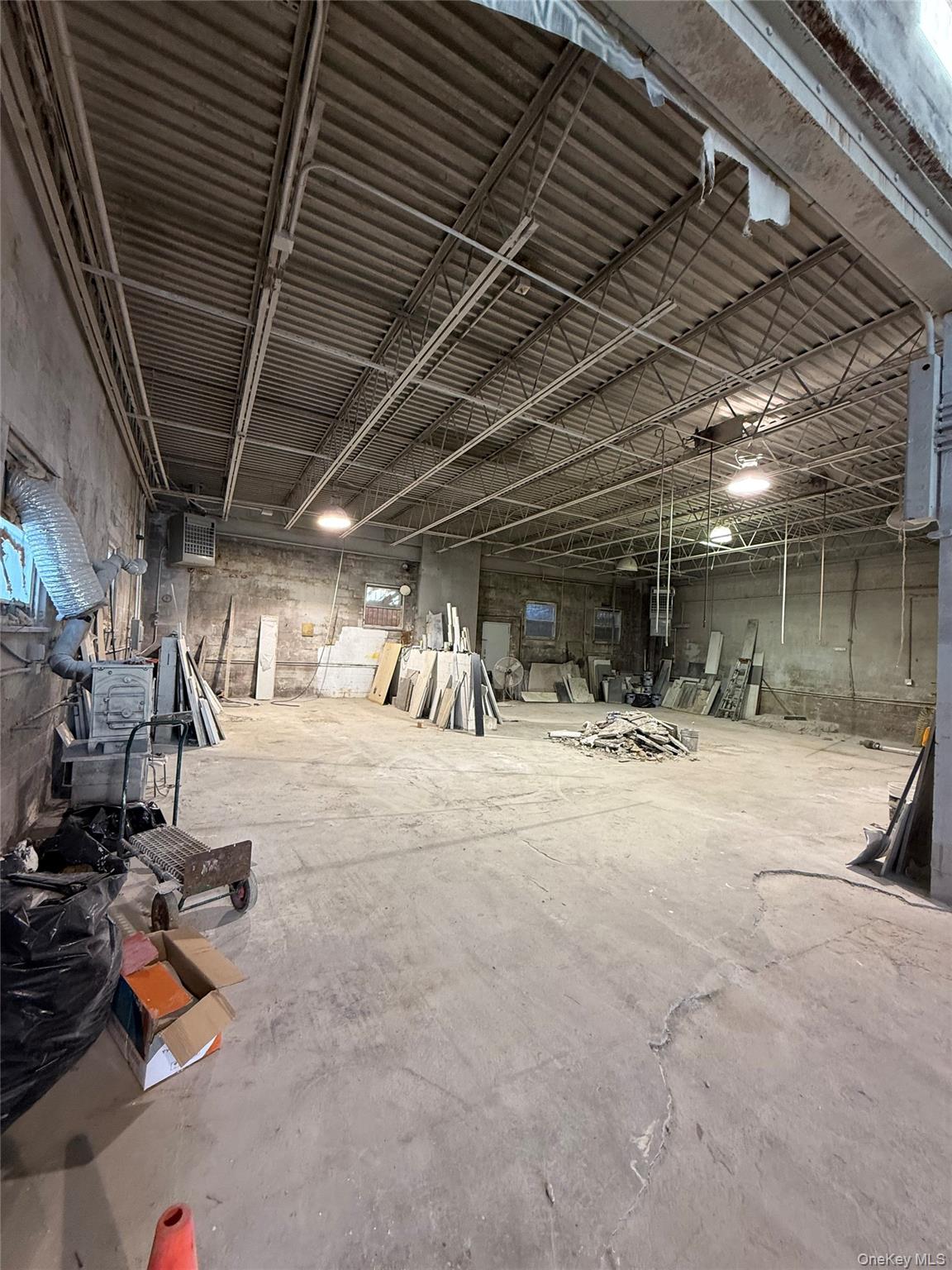 #6 photo, 1710 Bronxdale Avenue, Bronx , NY 10462