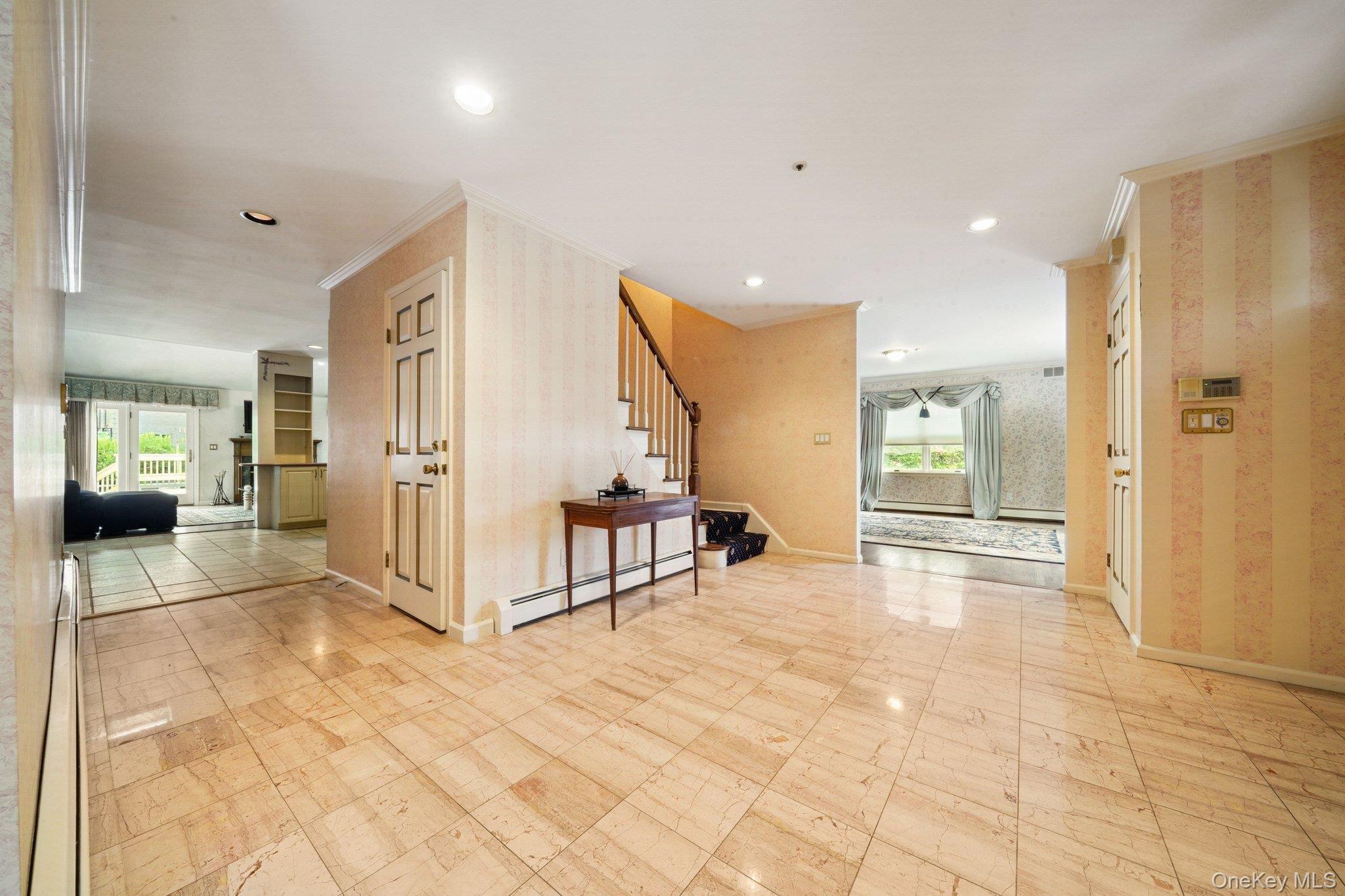 #2 photo, 48 Westchester View Lane, White Plains , NY 10607