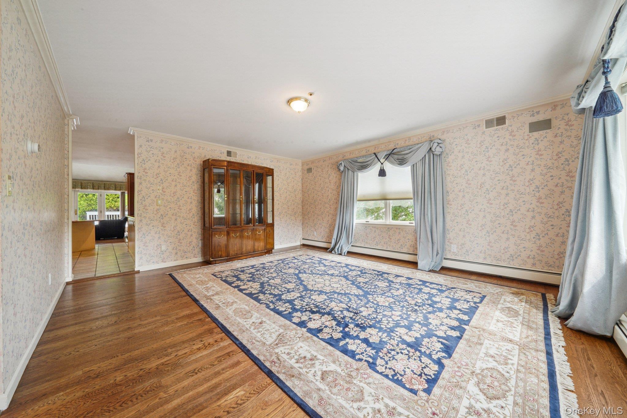 #3 photo, 48 Westchester View Lane, White Plains , NY 10607