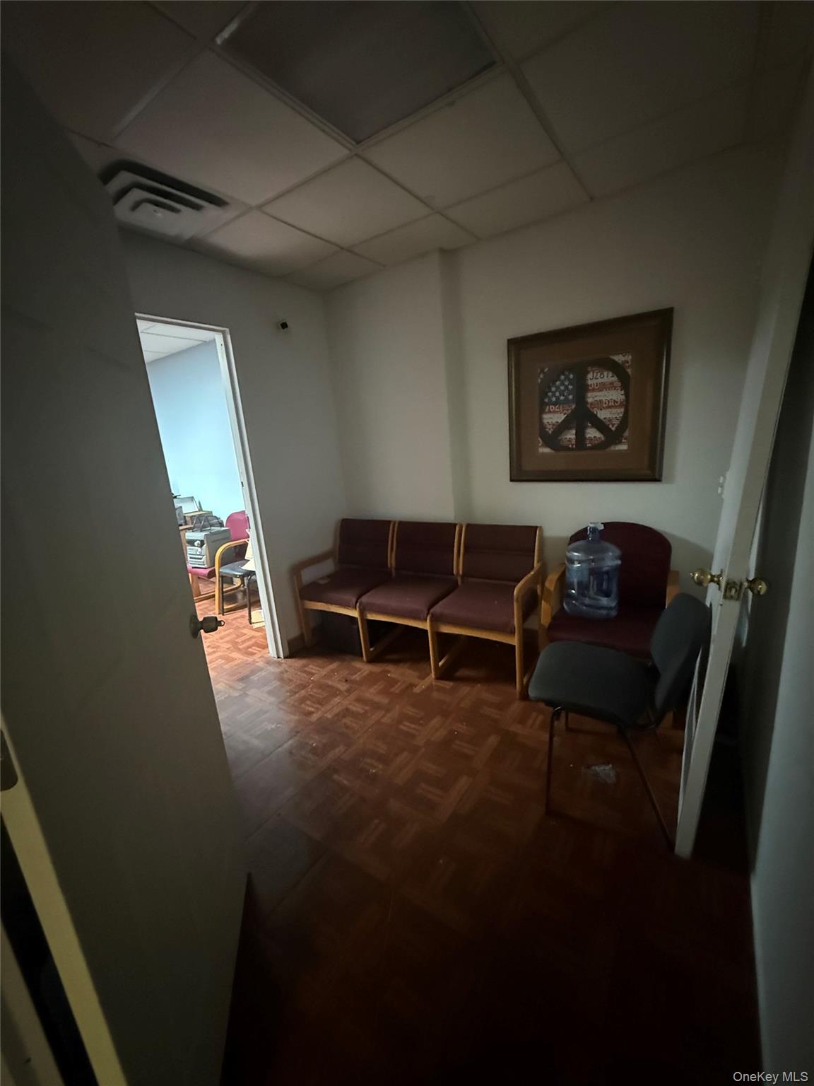 #4 photo, 2024 Williamsbridge Road, Bronx , NY 10461