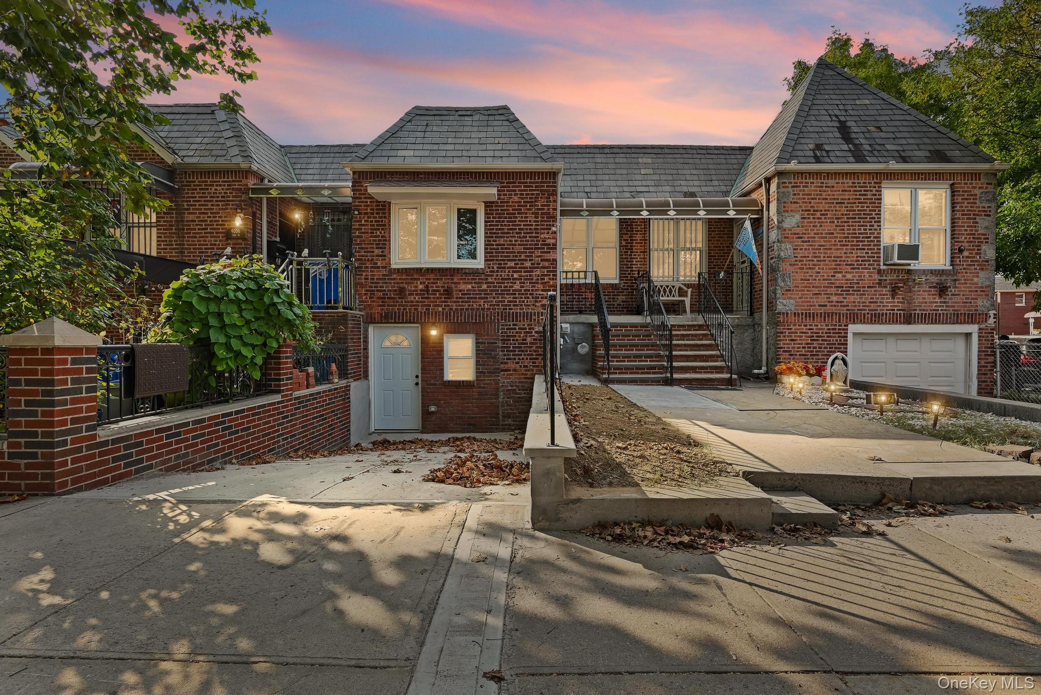 #1 photo, 90-04 24th Road, 뉴욕퀸즈 East Elmhurst , NY 11369