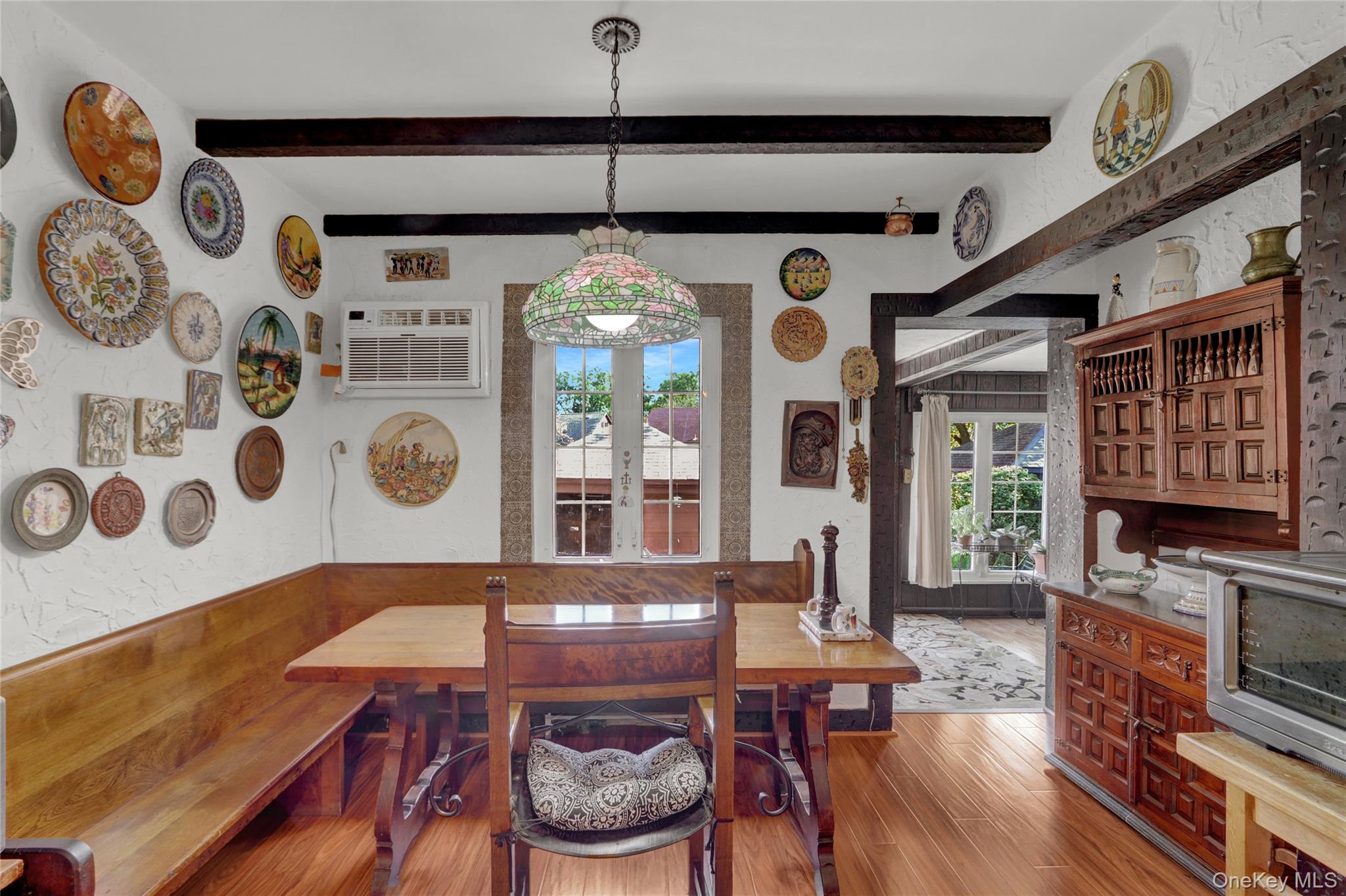 #7 photo, 85-31 Edgerton Boulevard, クイーンズ区 Jamaica Estates , NY 11432