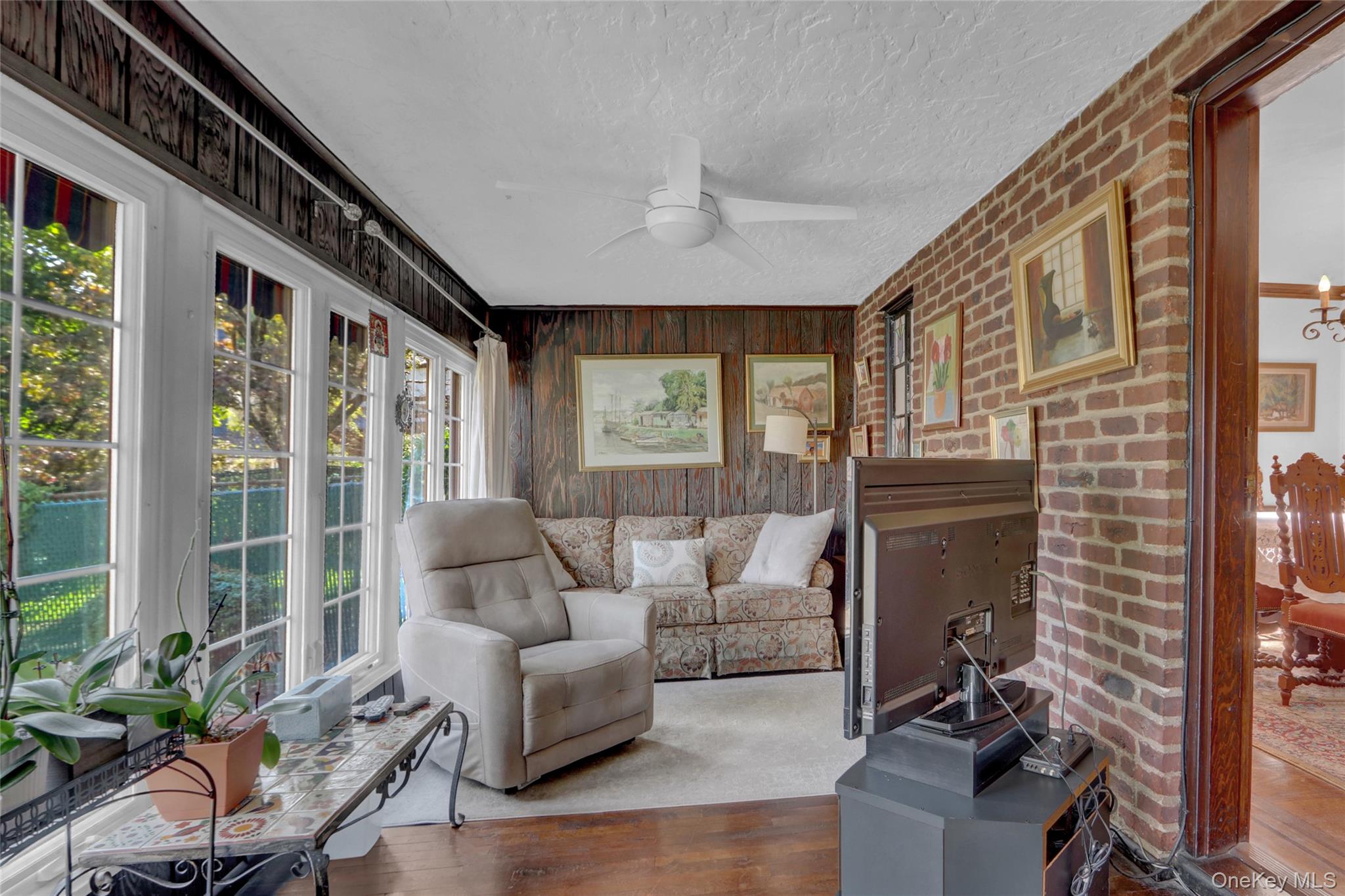 #8 photo, 85-31 Edgerton Boulevard, クイーンズ区 Jamaica Estates , NY 11432