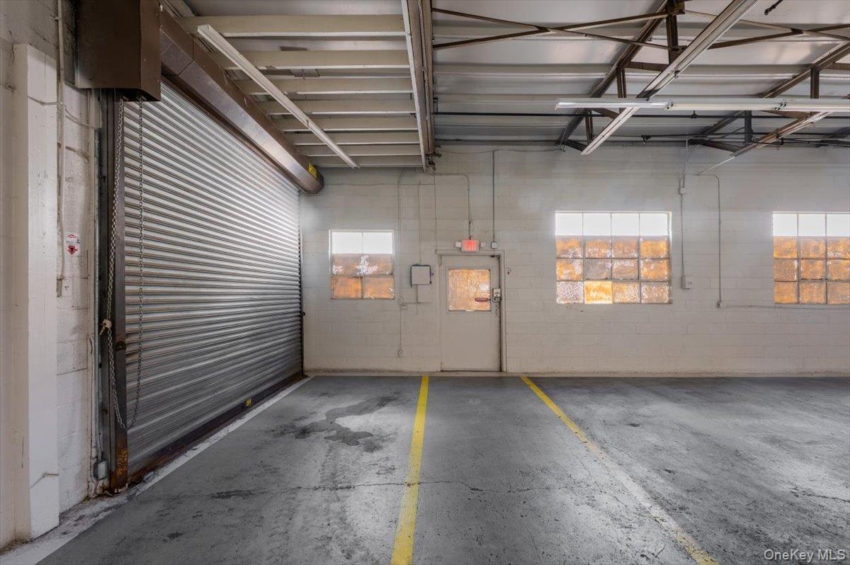 #9 photo, 36 Sylvester Street, ナッソー郡 Westbury , NY 11590