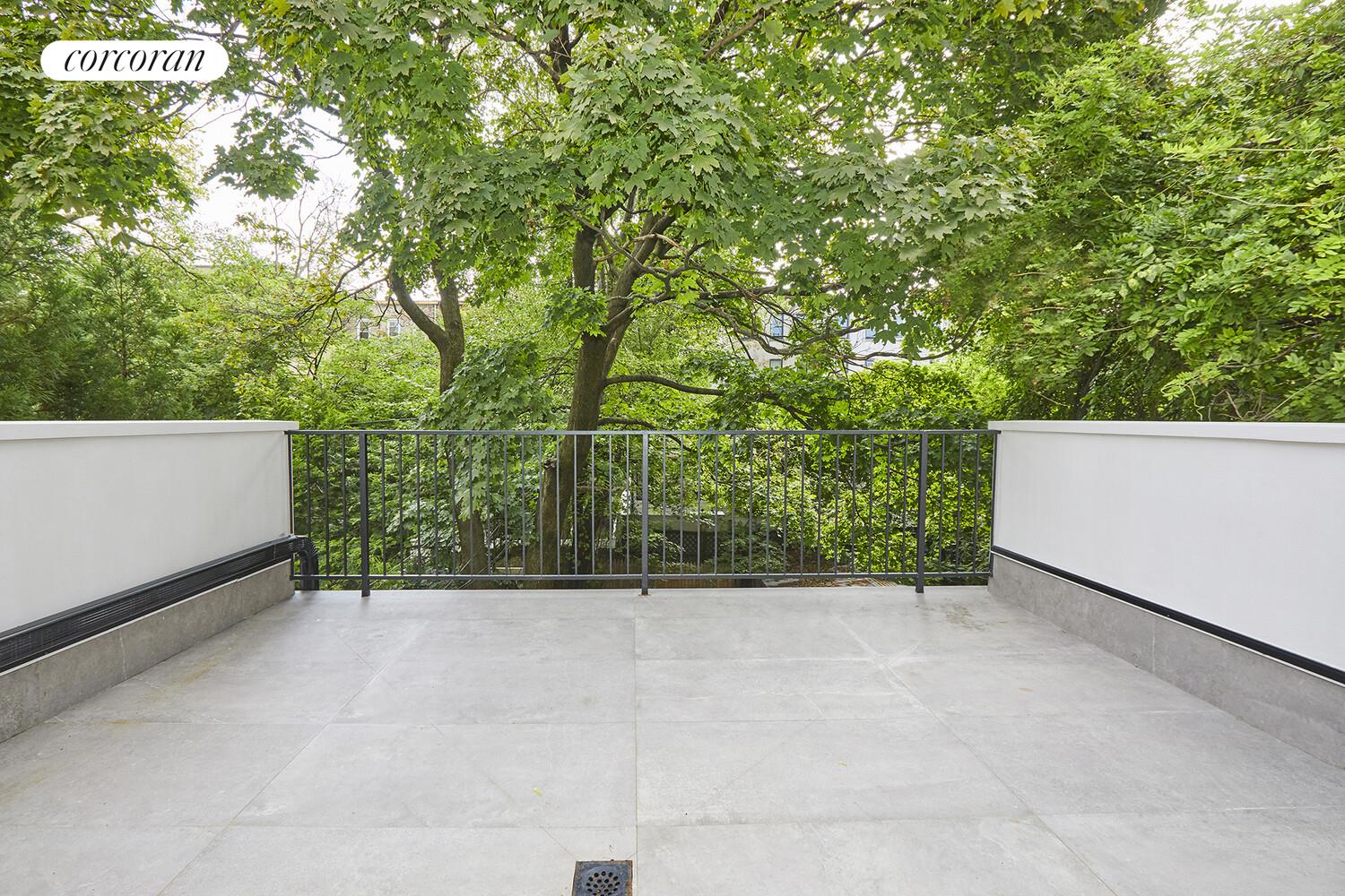 #10 photo, 974 BERGEN Street, ブルックリン区 Crown Heights , NY 11216