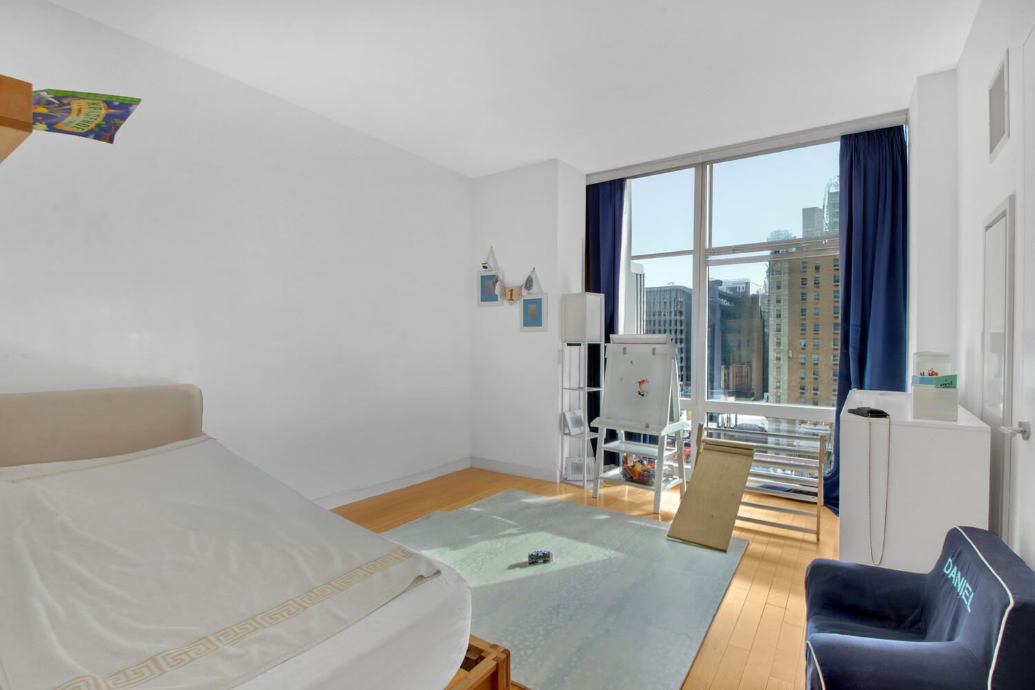 #10 photo, 247 W 46TH Street, Midtown , NY 10036