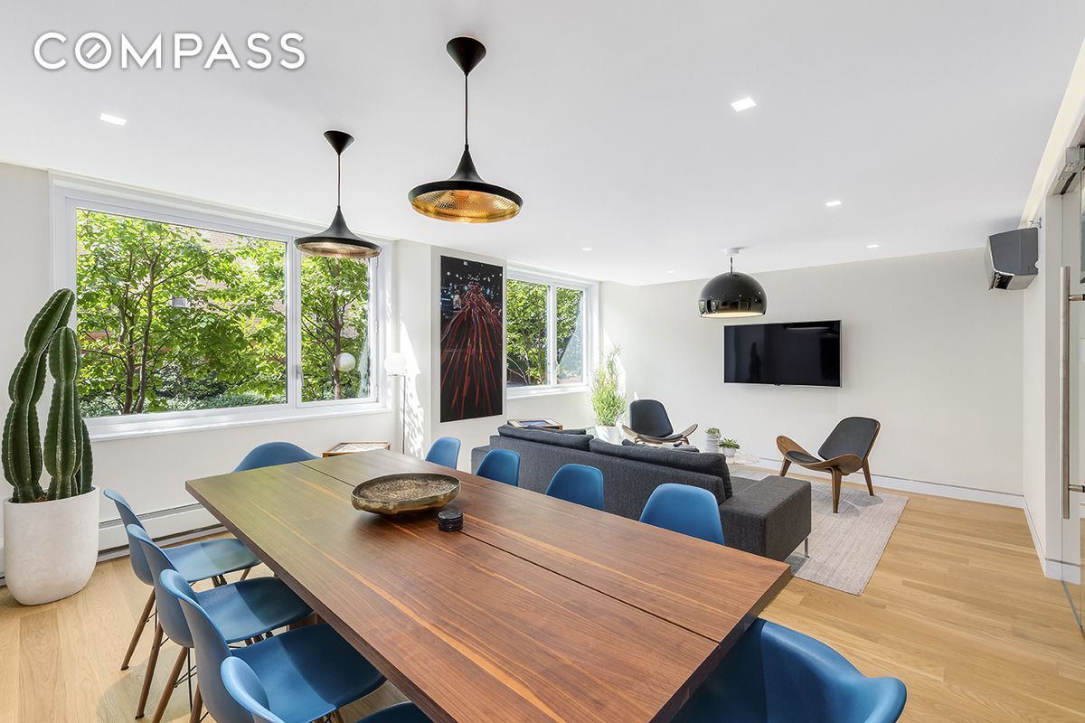 #11 photo, New York City, マンハッタン Hell's Kitchen , NY 10019