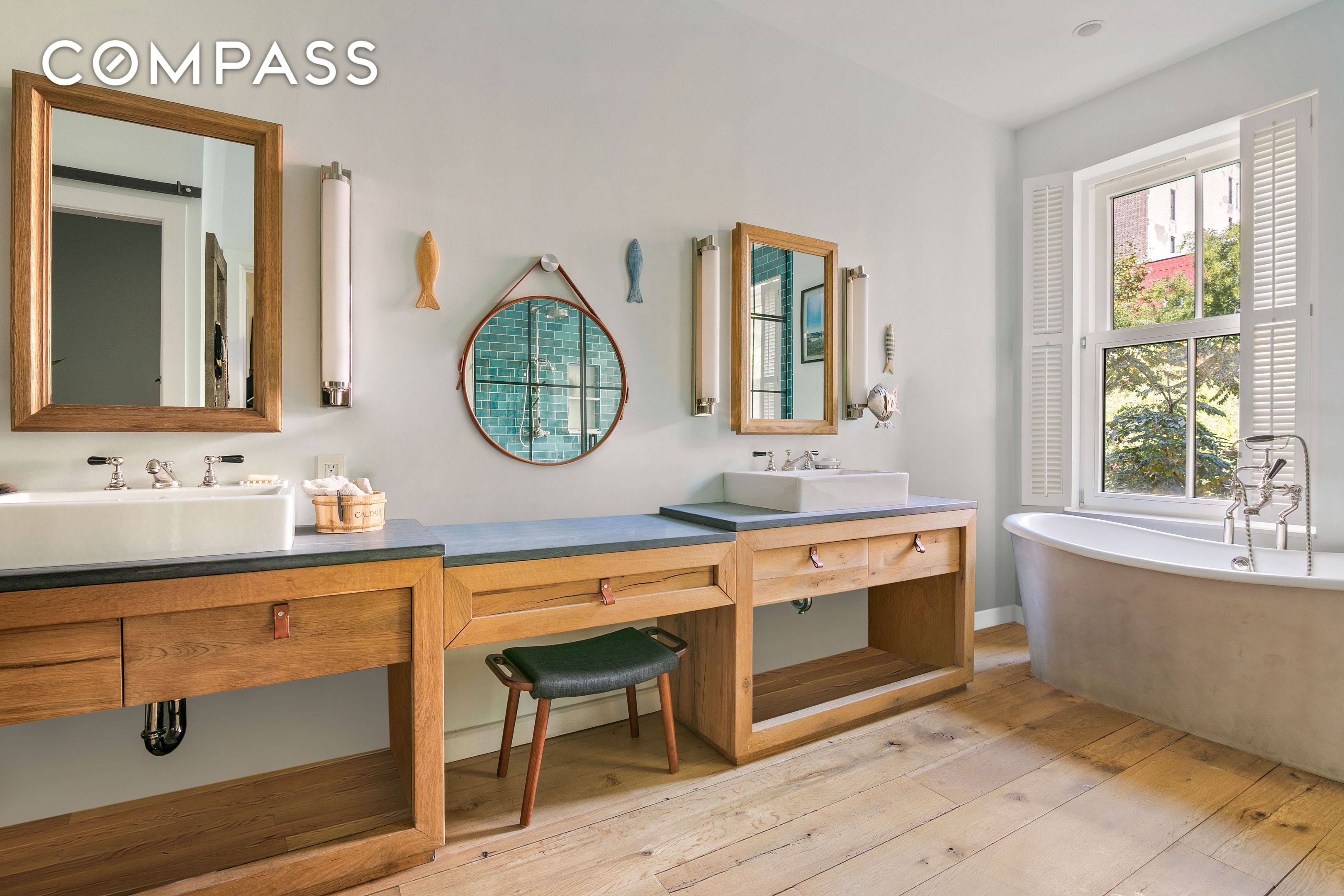 #18 photo, 152 W 13th Street, West Village , NY 10011