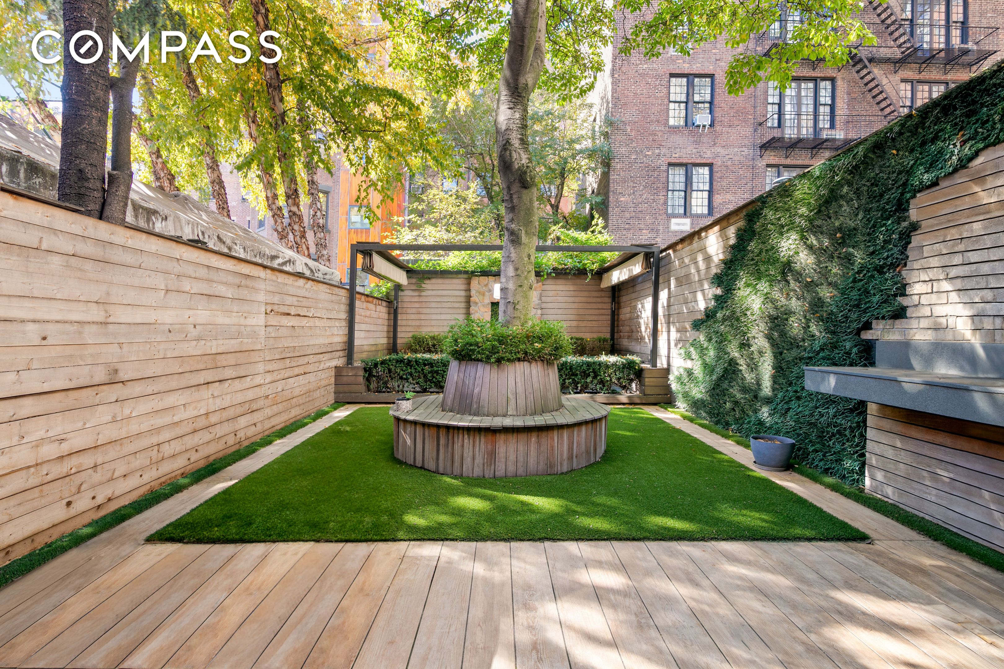 #7 photo, 152 W 13th Street, West Village , NY 10011