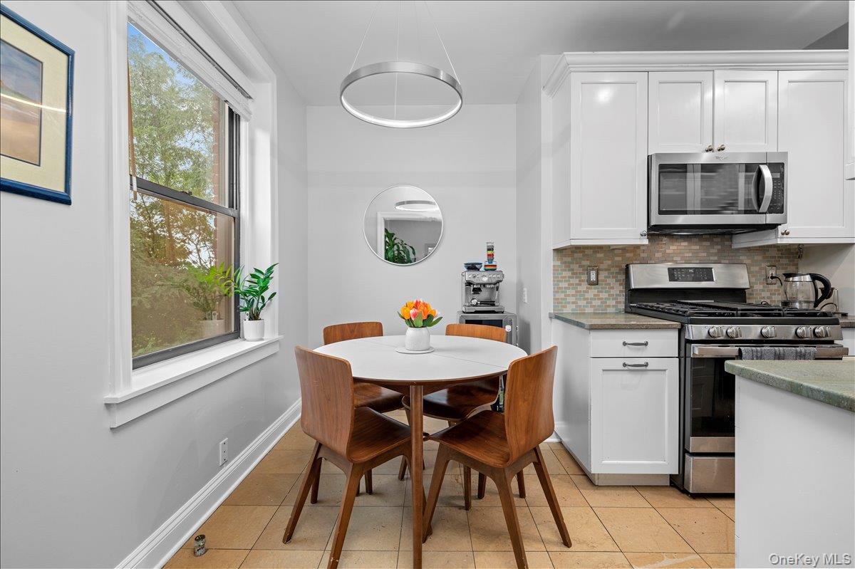 #11 photo, 11 Alden Road, Larchmont , NY 10538