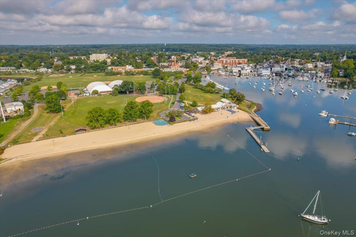 #17 photo, 11 Alden Road, Larchmont , NY 10538