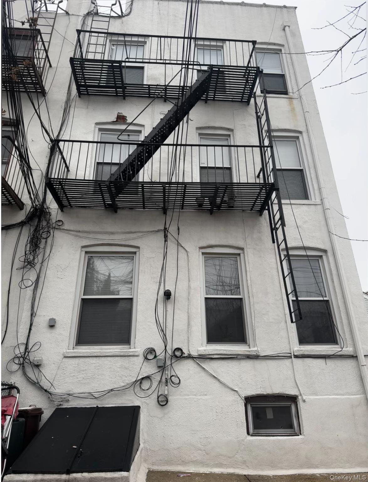 #3 photo, 78-11 73rd Place, Glendale , NY 11385