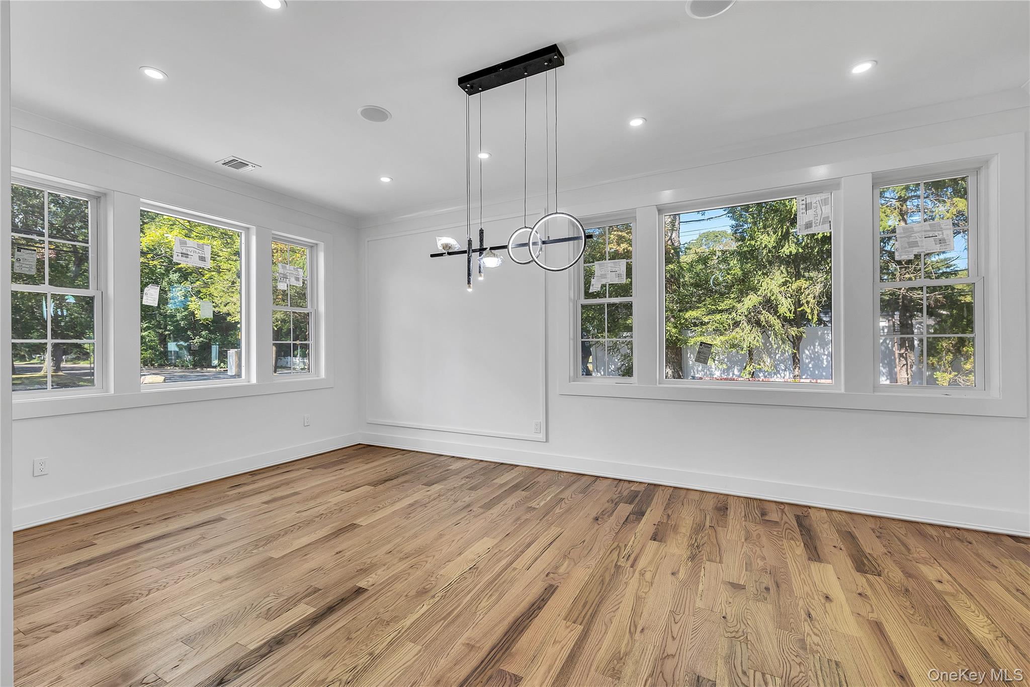 #6 photo, 1130 Carlls Straight Path, Dix Hills , NY 11746