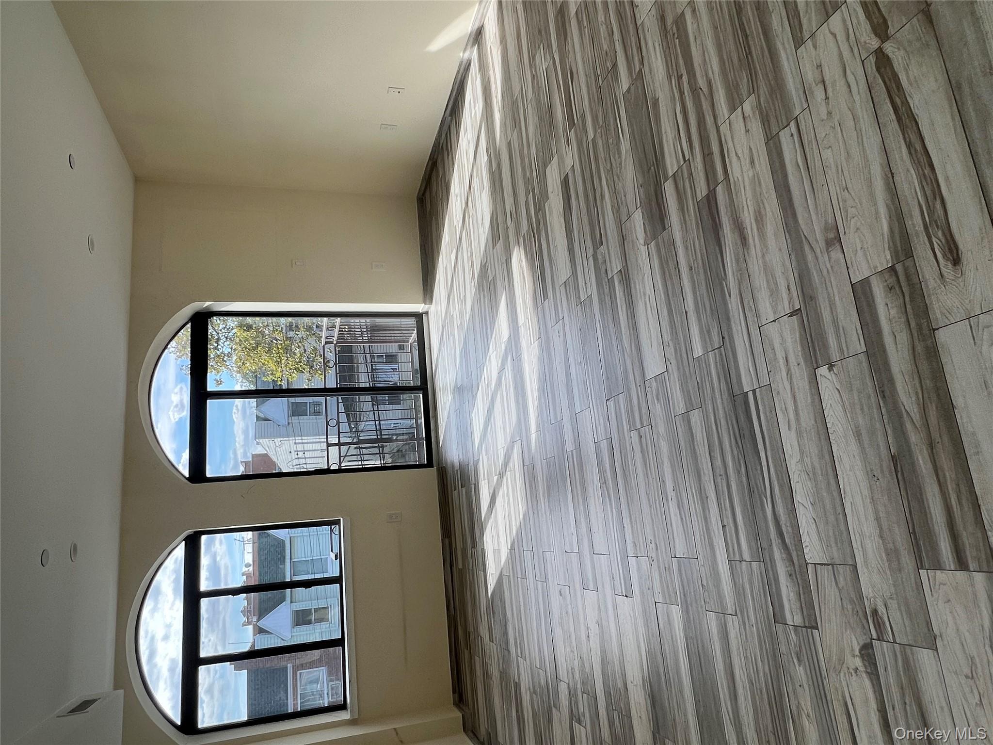 #1 photo, 3215 60th Street, वुडसाइड Woodside , NY 11377