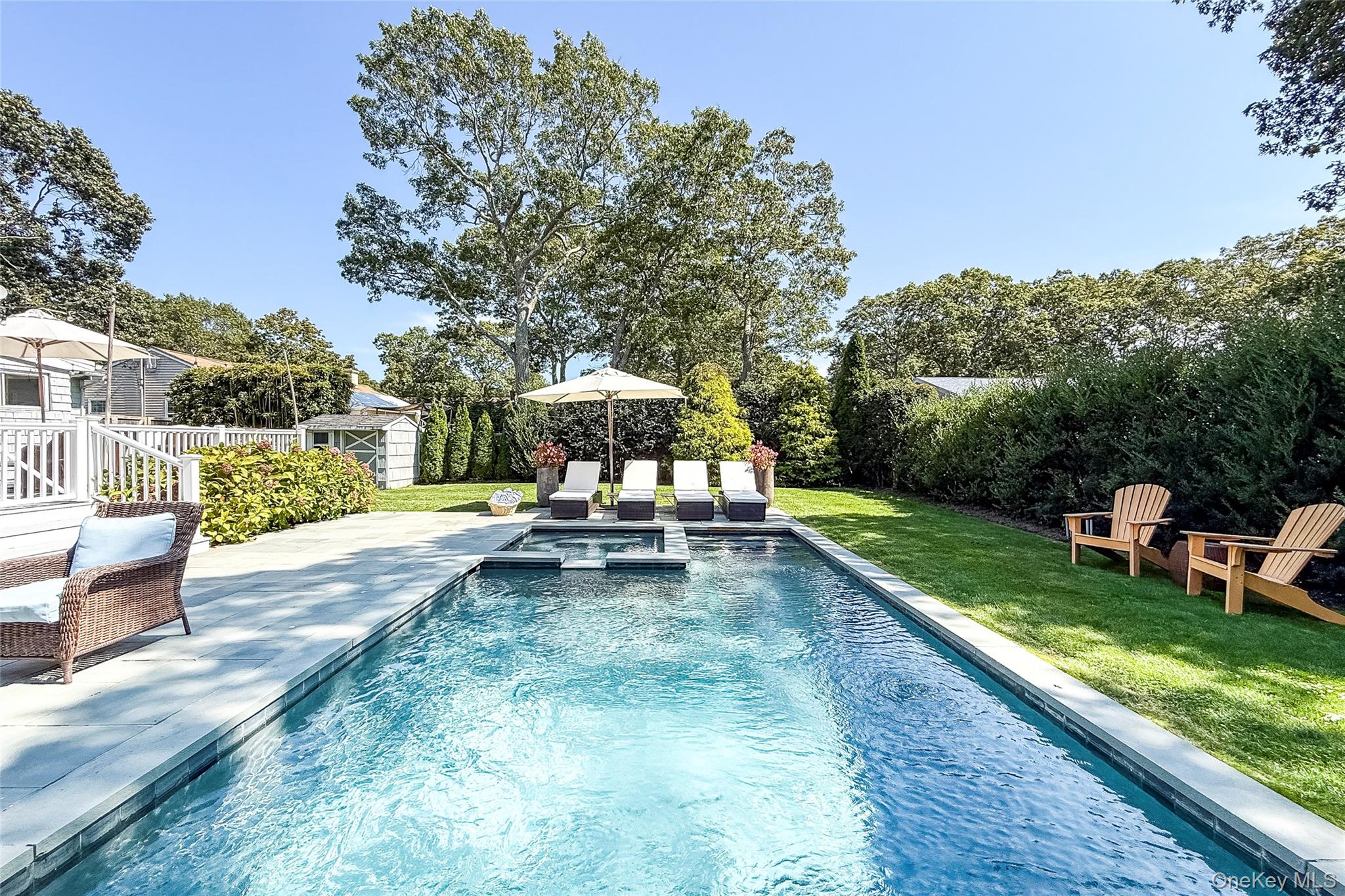 #1 photo, 66 School Street, サフォーク郡 Hampton Bays , NY 11946