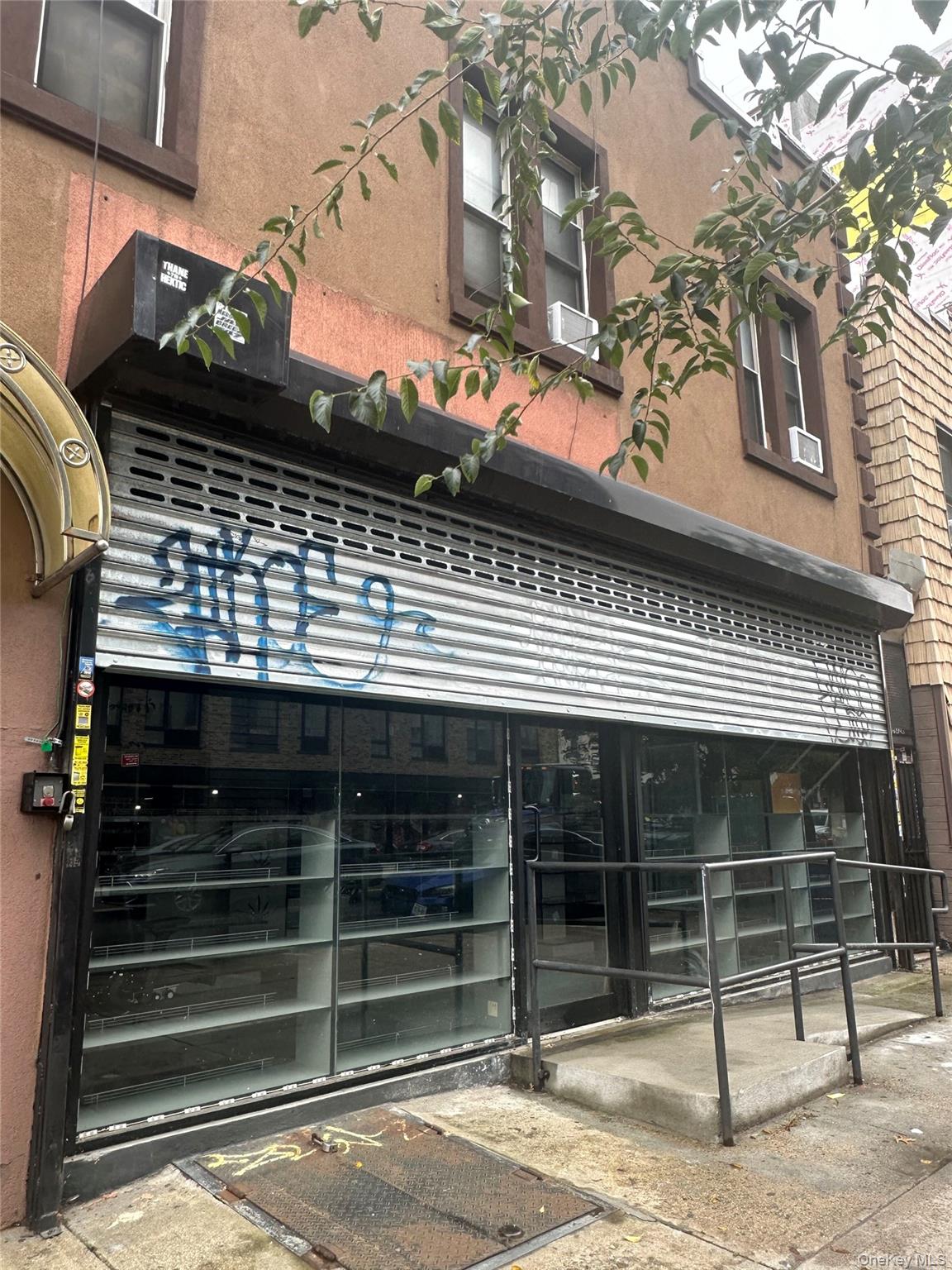 #1 photo, 780 Metropolitan Avenue, Brooklyn , NY 11211