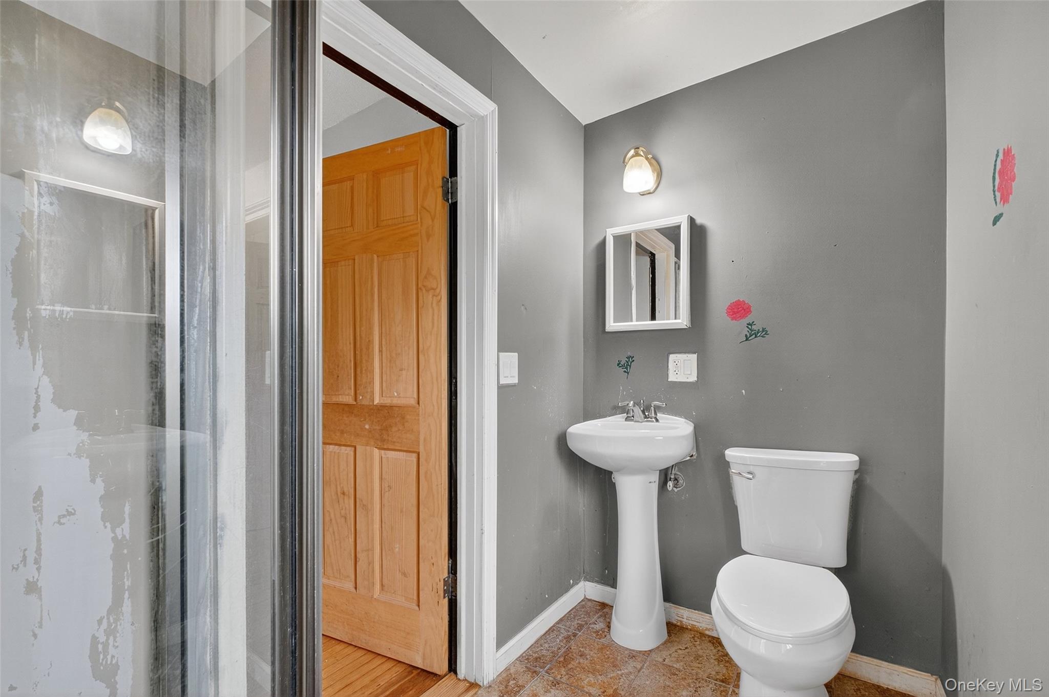 #18 photo, 162 Spring Valley Street, Beacon , NY 12508