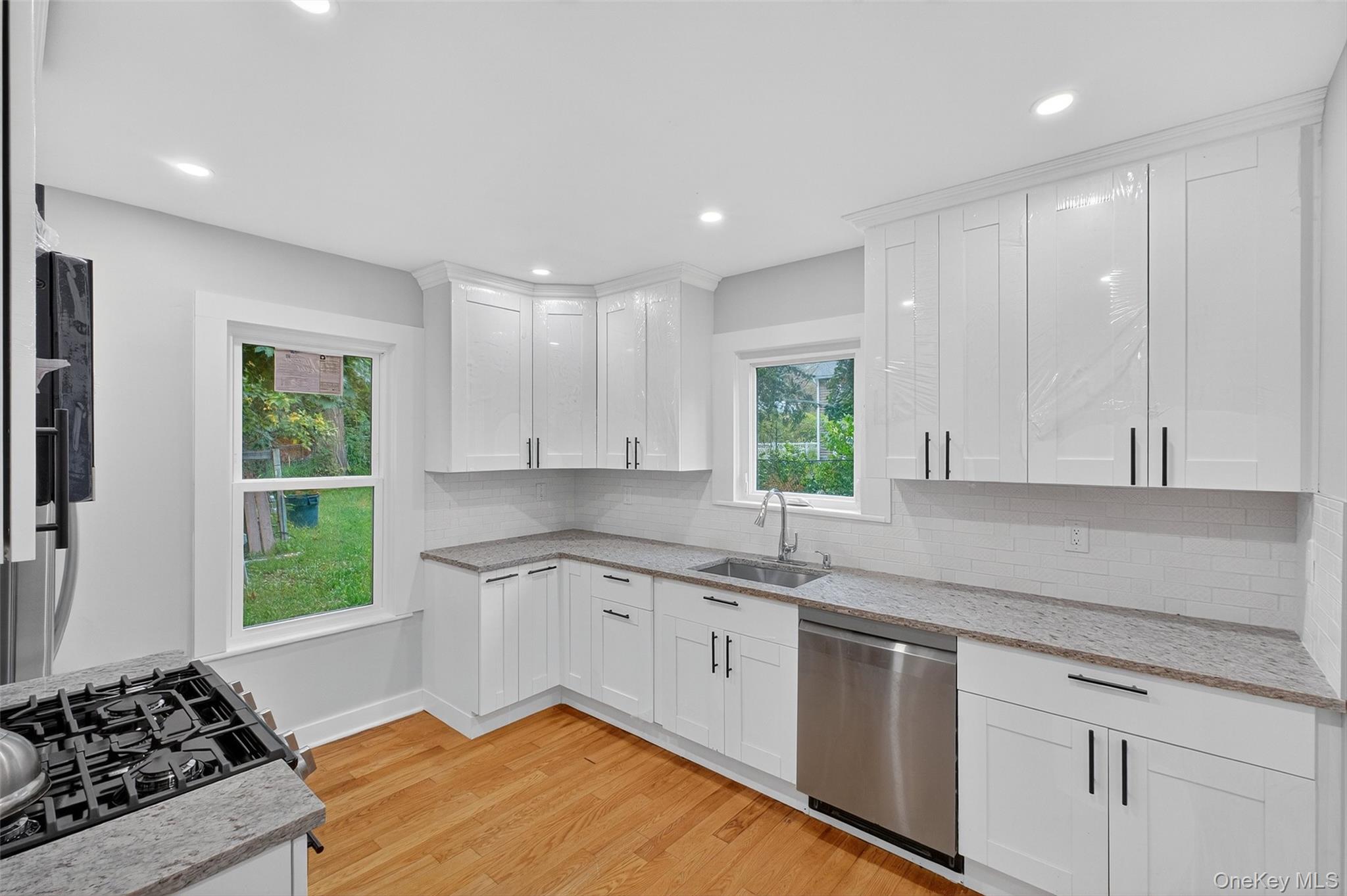 #3 photo, 162 Spring Valley Street, Beacon , NY 12508