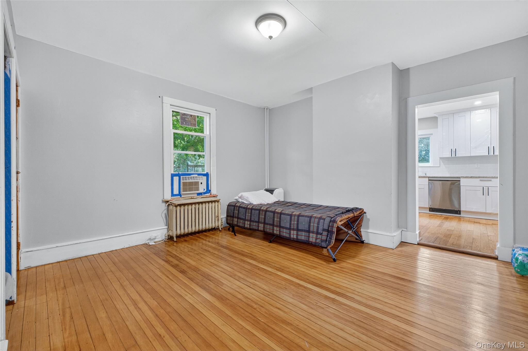 #8 photo, 162 Spring Valley Street, Beacon , NY 12508