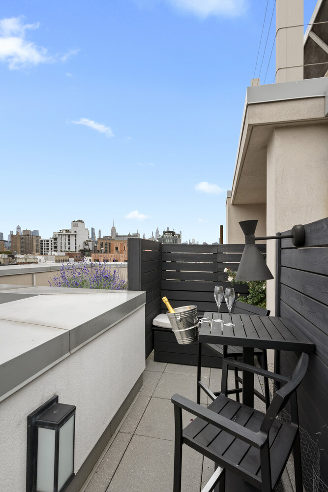 #18 photo, 50 CLINTON Street, Lower East Side , NY 10002