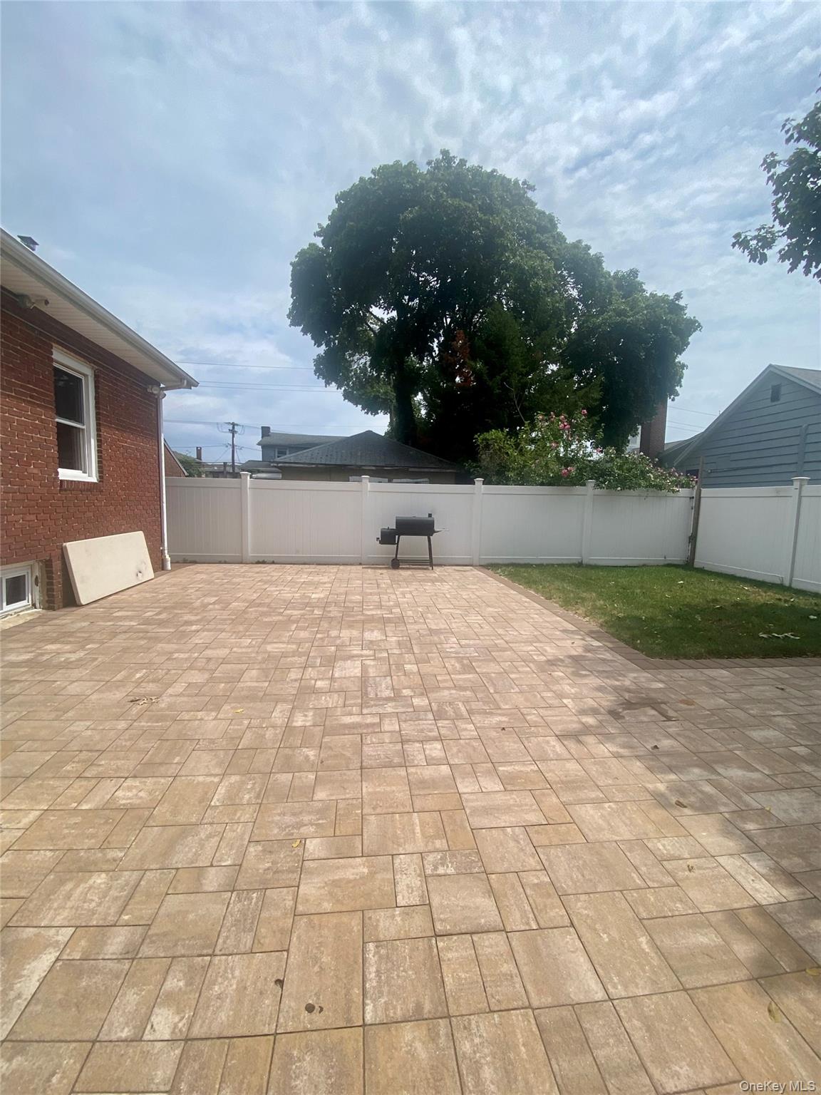 #5 photo, 1361 Star Avenue, Elmont , NY 11003