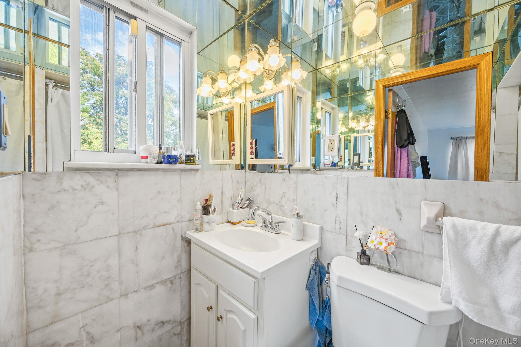 #20 photo, 7521 Caldwell Avenue, Middle Village , NY 11379