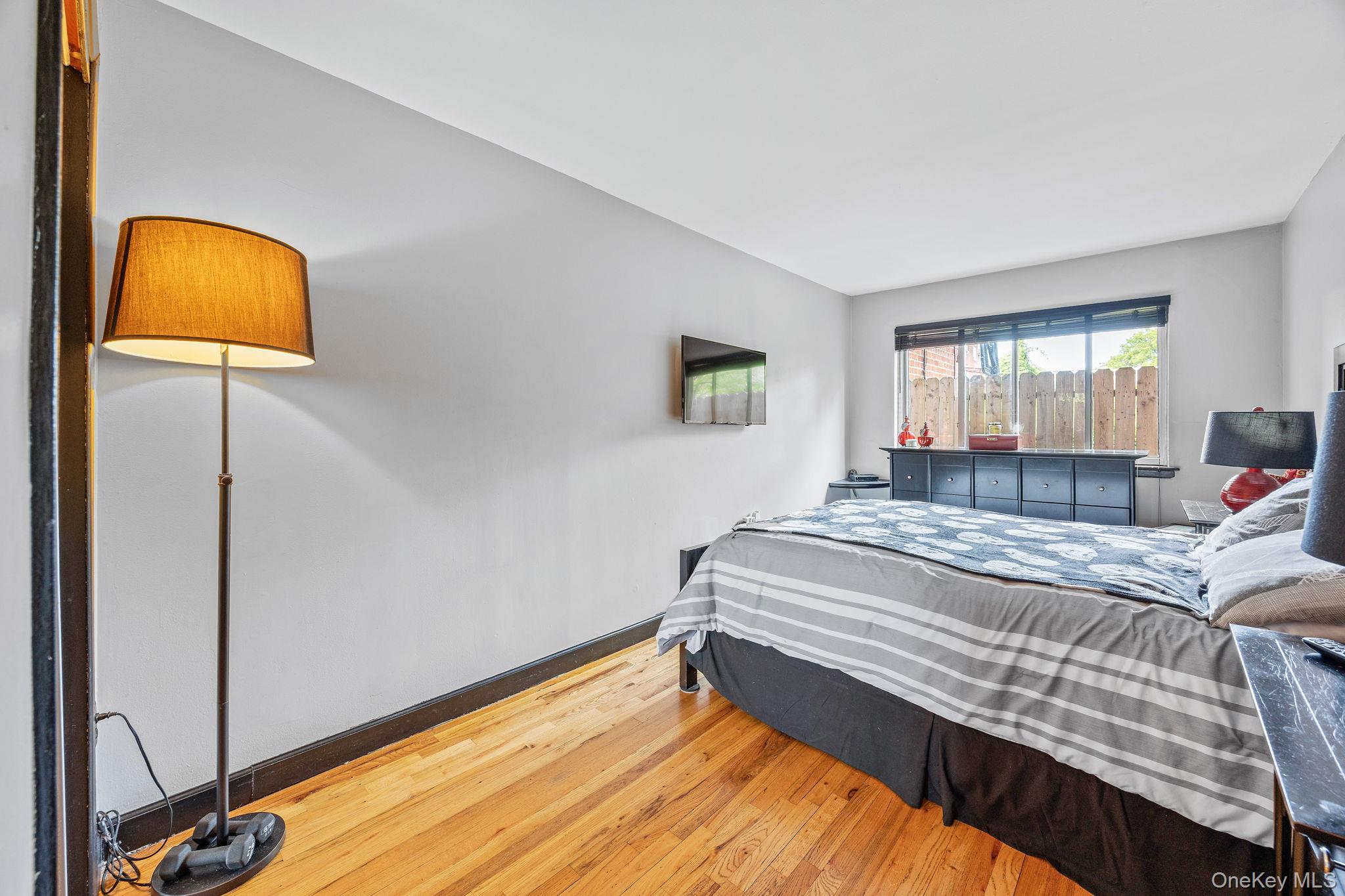 #8 photo, 7521 Caldwell Avenue, Middle Village , NY 11379