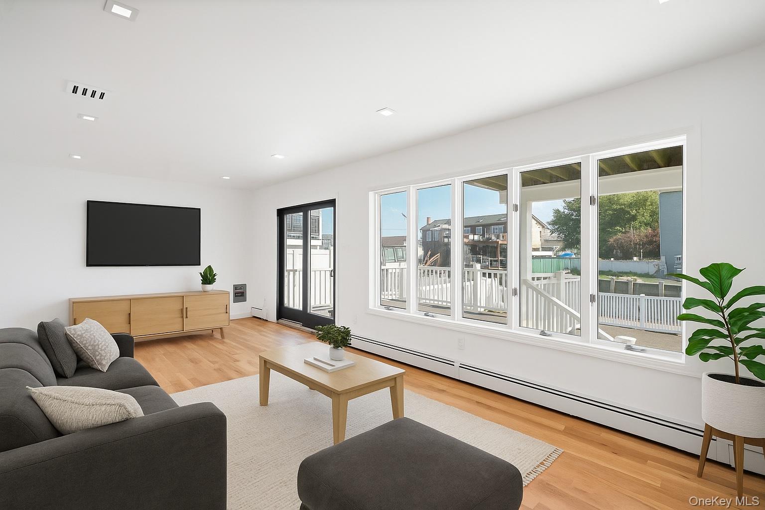 #15 photo, 2655 Ocean Avenue, ナッソー郡 Seaford , NY 11783