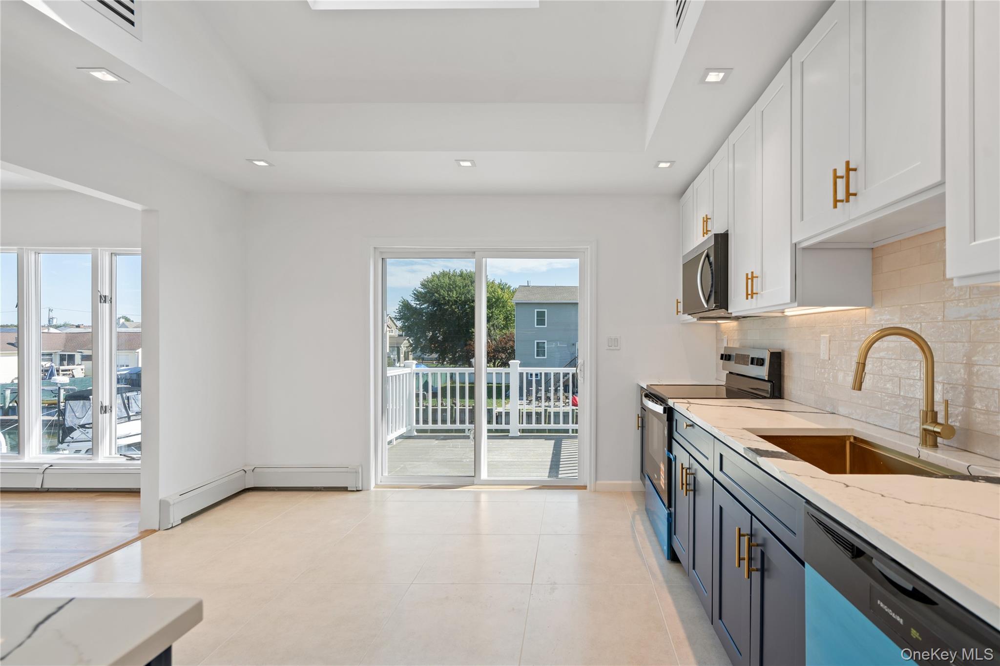 #5 photo, 2655 Ocean Avenue, ナッソー郡 Seaford , NY 11783