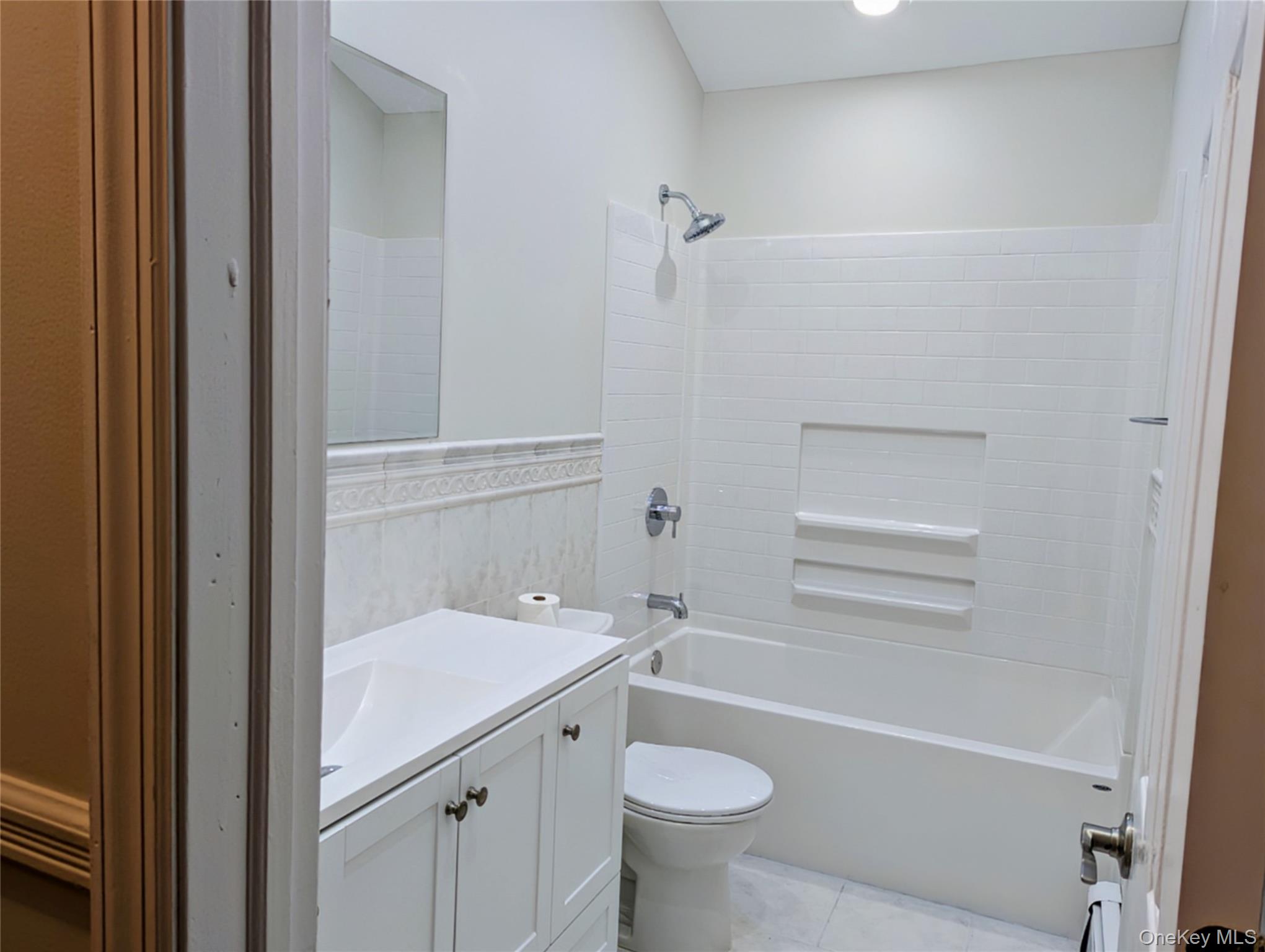 #8 photo, 139 Pine Neck Avenue, サフォーク郡 East Patchogue , NY 11772