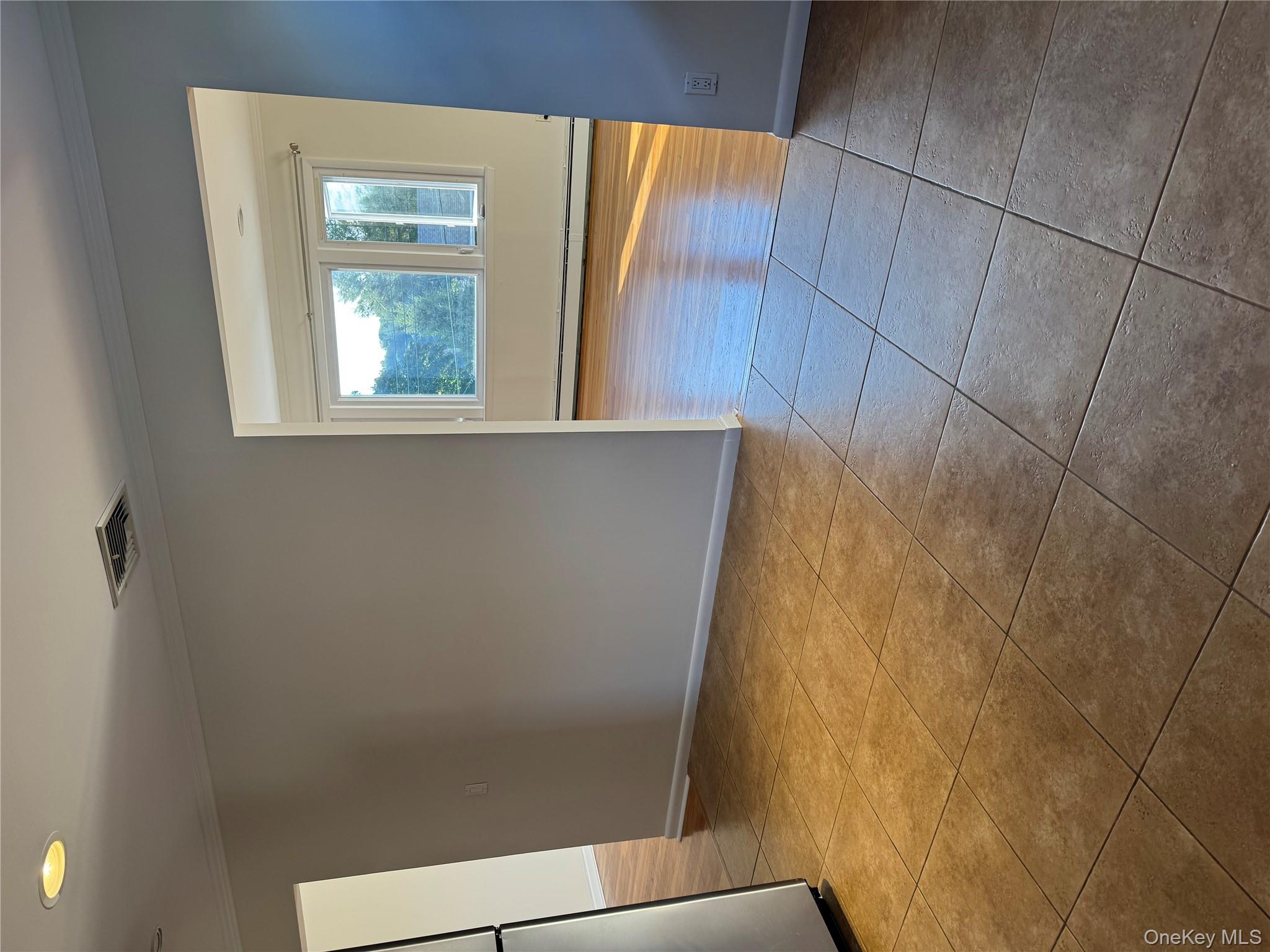 #4 photo, 222 Gainsborg Avenue, West Harrison , NY 10604