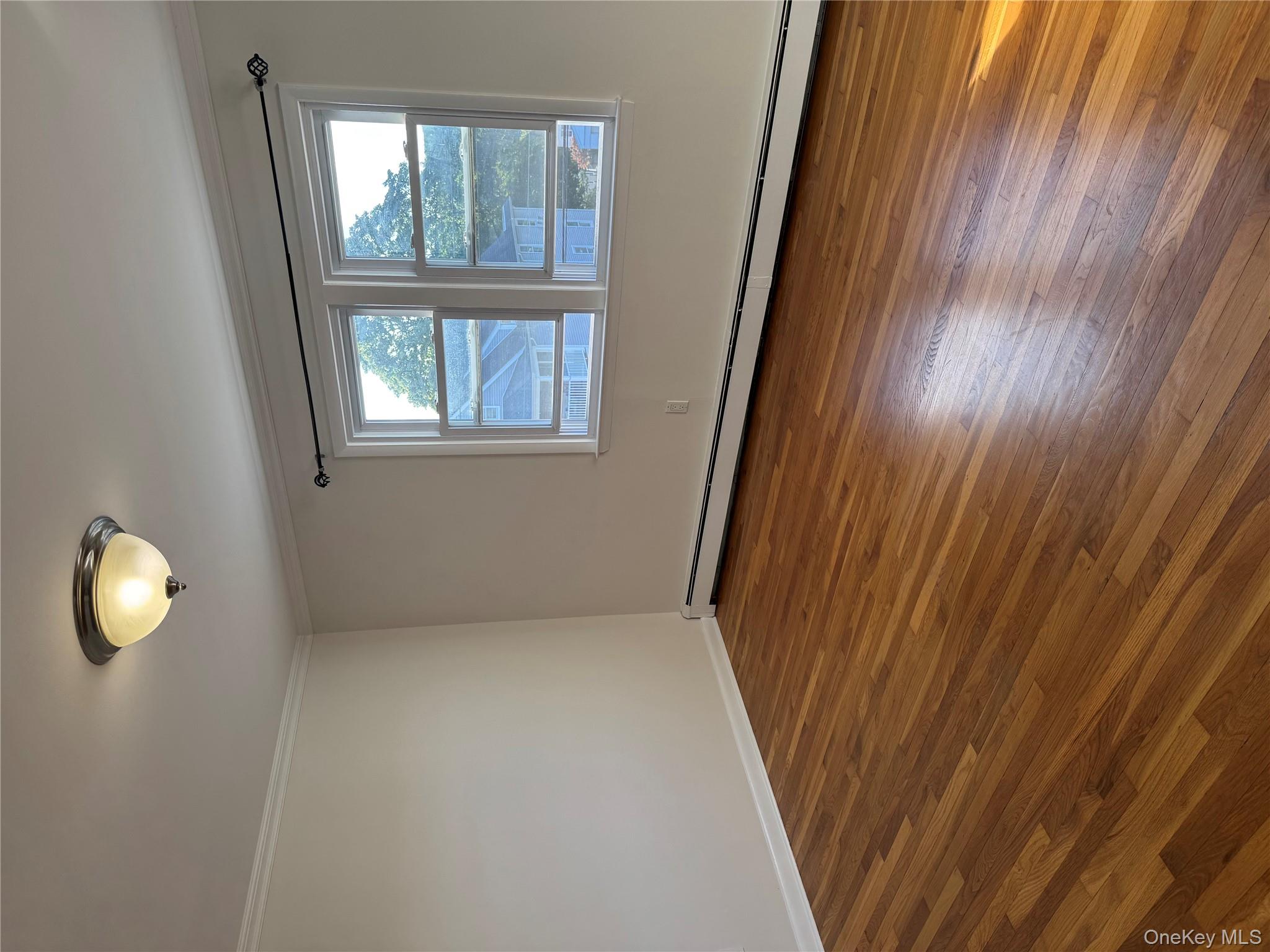 #6 photo, 222 Gainsborg Avenue, West Harrison , NY 10604