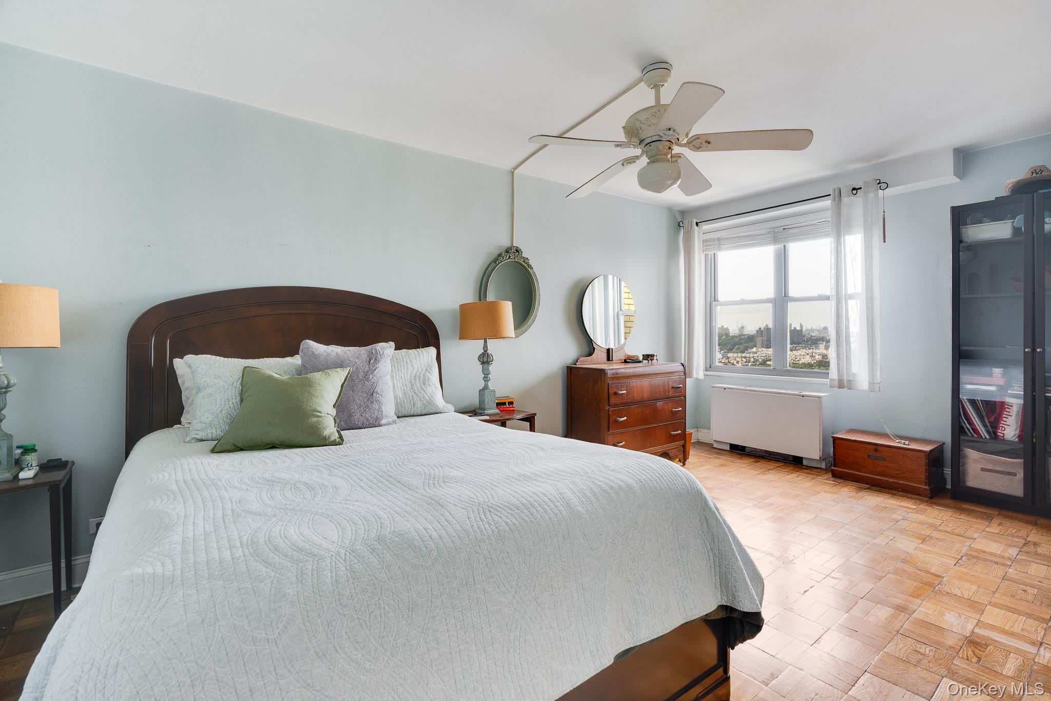 #11 photo, 2500 Johnson Avenue, Bronx , NY 10463