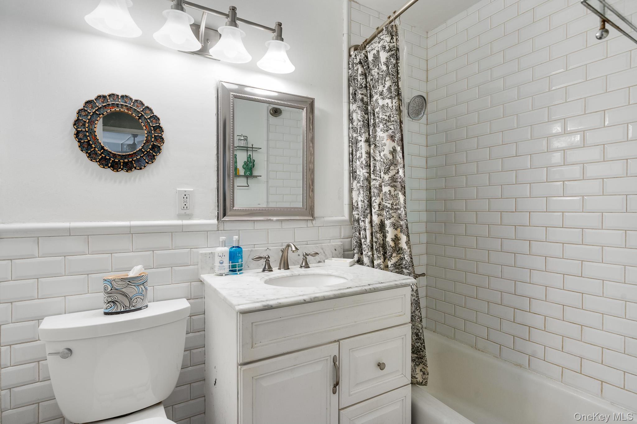 #14 photo, 2500 Johnson Avenue, Bronx , NY 10463