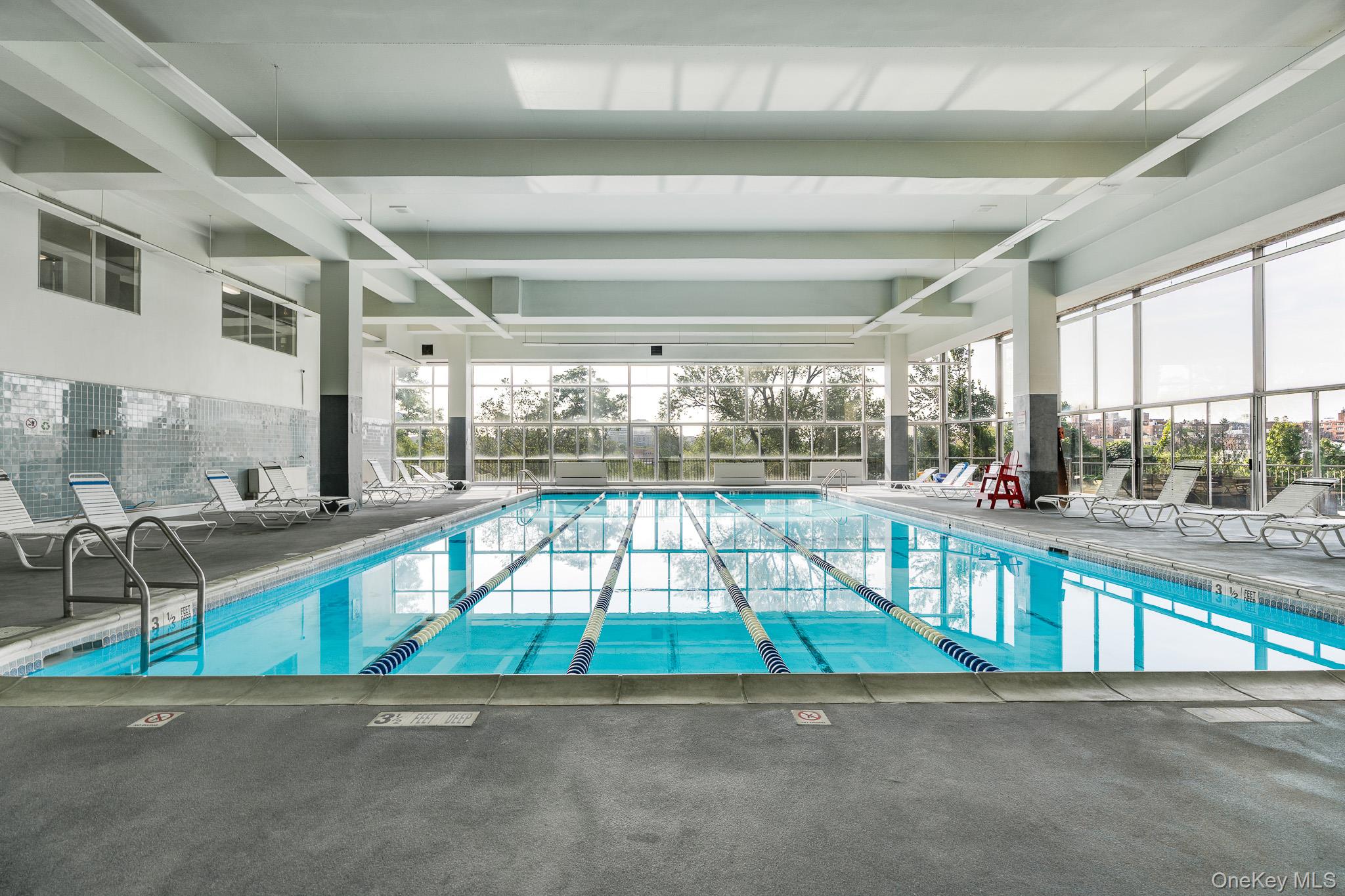 #19 photo, 2500 Johnson Avenue, Bronx , NY 10463