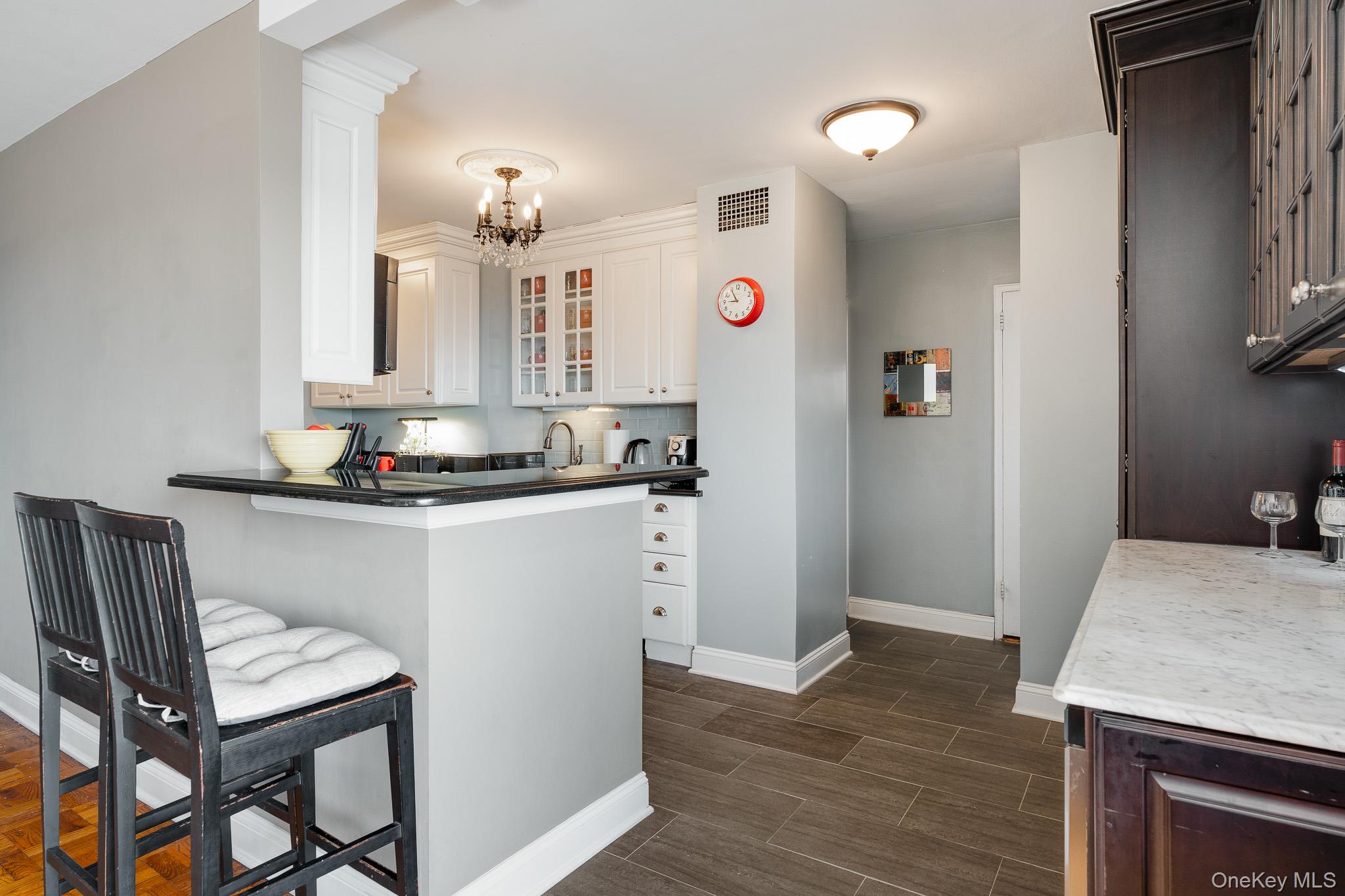 #9 photo, 2500 Johnson Avenue, Bronx , NY 10463