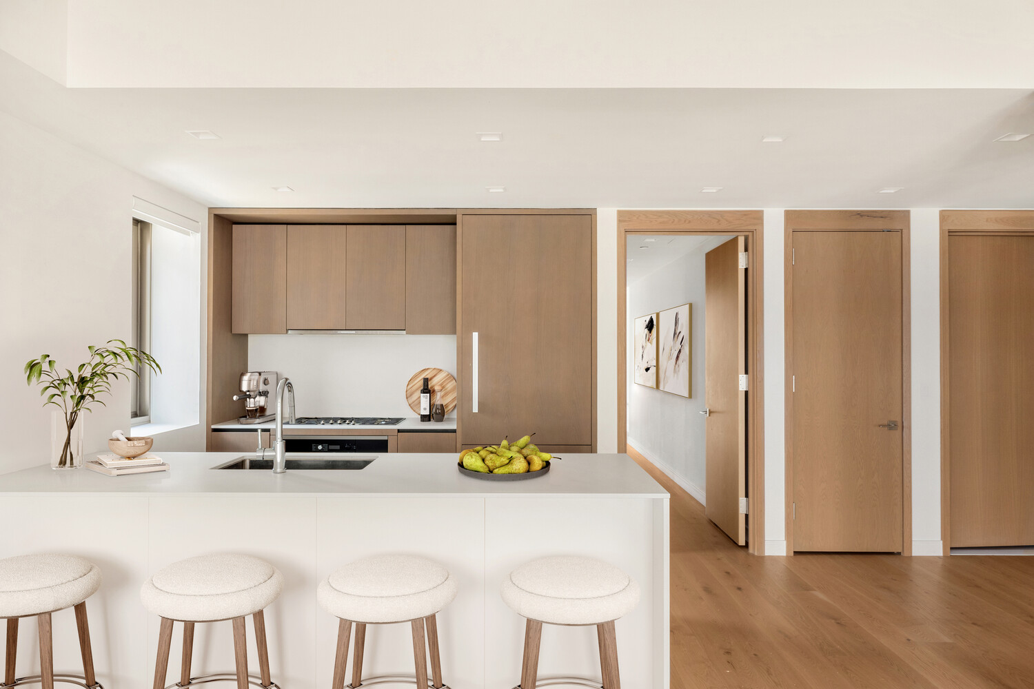 #4 photo, 200 E 21ST Street, Gramercy Park , NY 10010