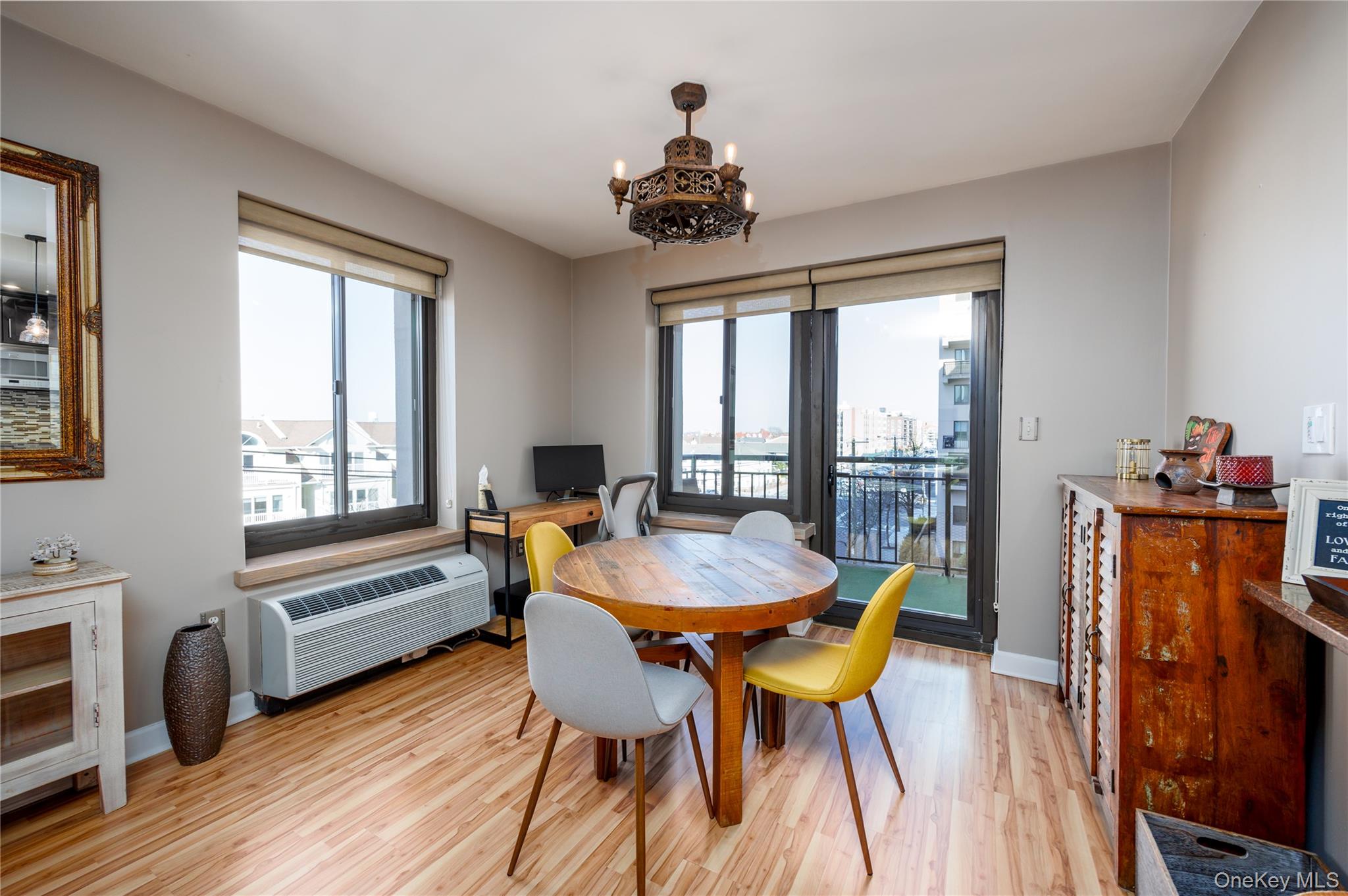 #3 photo, 100 W Broadway, ナッソー郡 Long Beach , NY 11561