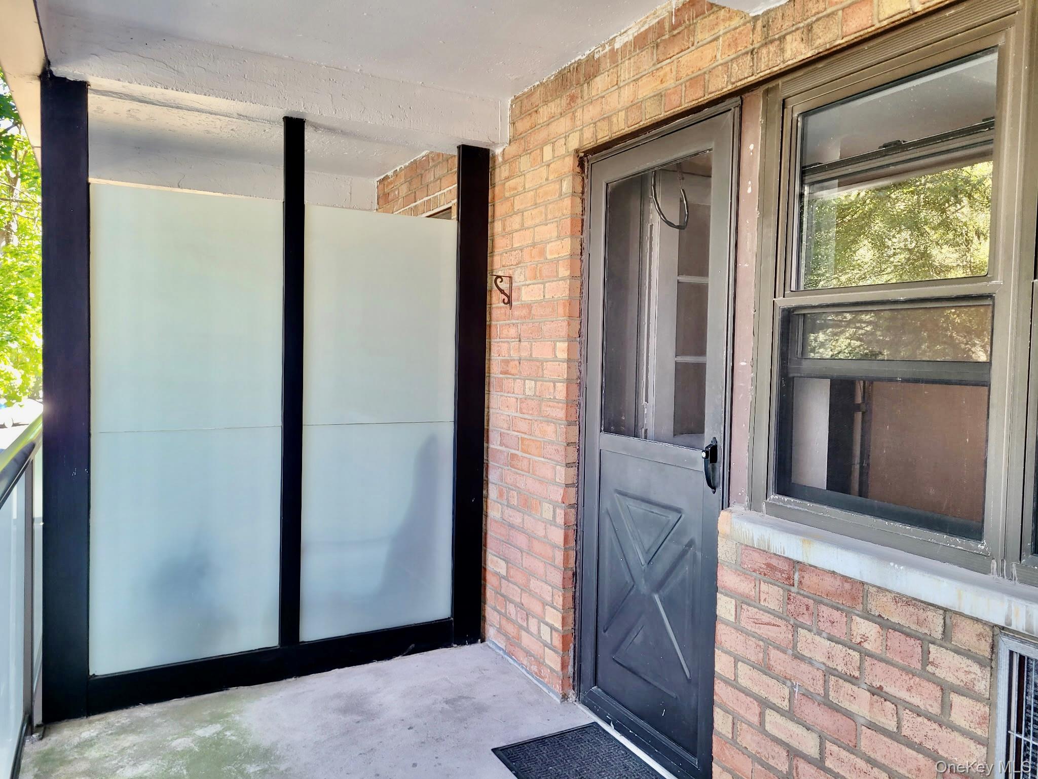 #11 photo, 315 Atlantic Avenue, East Rockaway , NY 11518