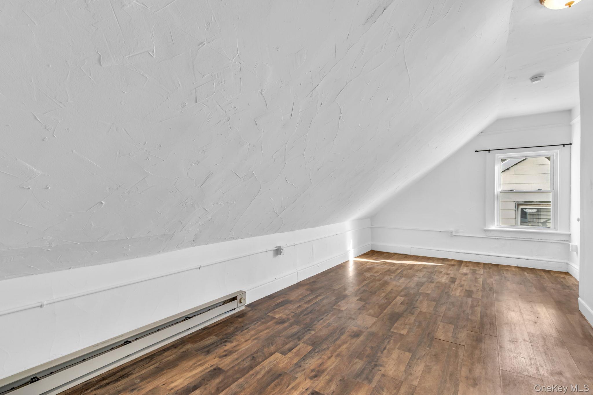 #19 photo, 64 Brookside Avenue, Nyack , NY 10960