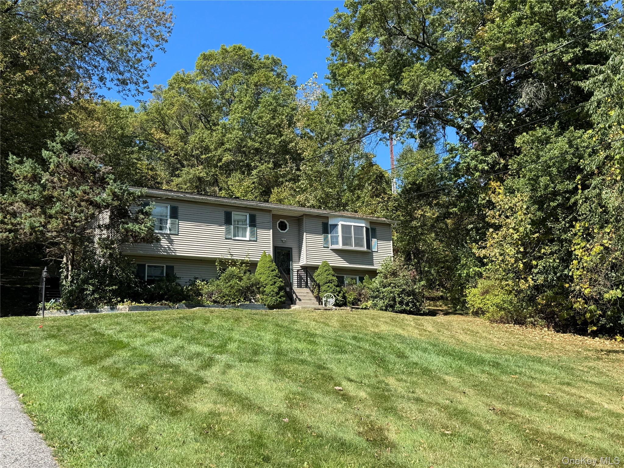 #1 photo, 527 Toleman Road, 纽约州 Rock Tavern , NY 12575