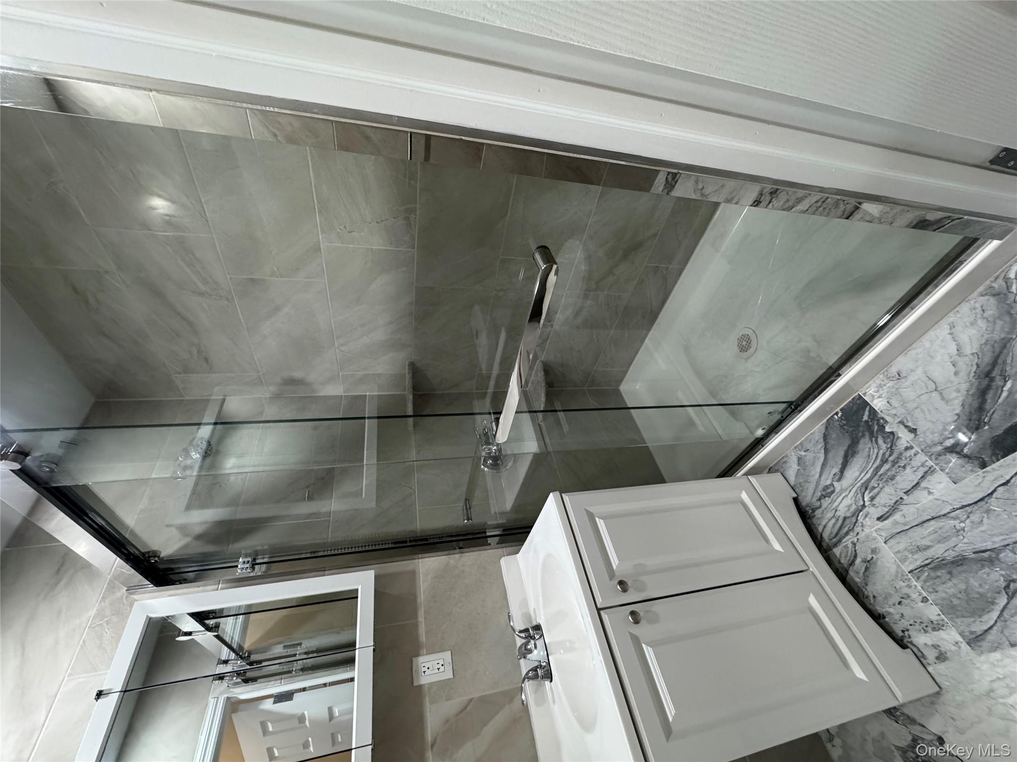 #10 photo, 5942 Grove Street, クイーンズ区 Ridgewood , NY 11385