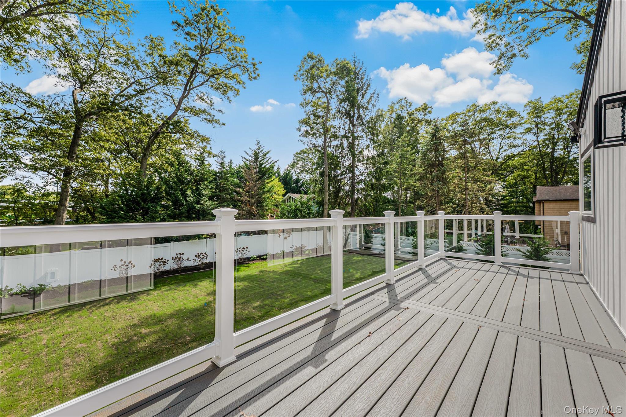 #15 photo, 15 Southwick Court, Plainview , NY 11803