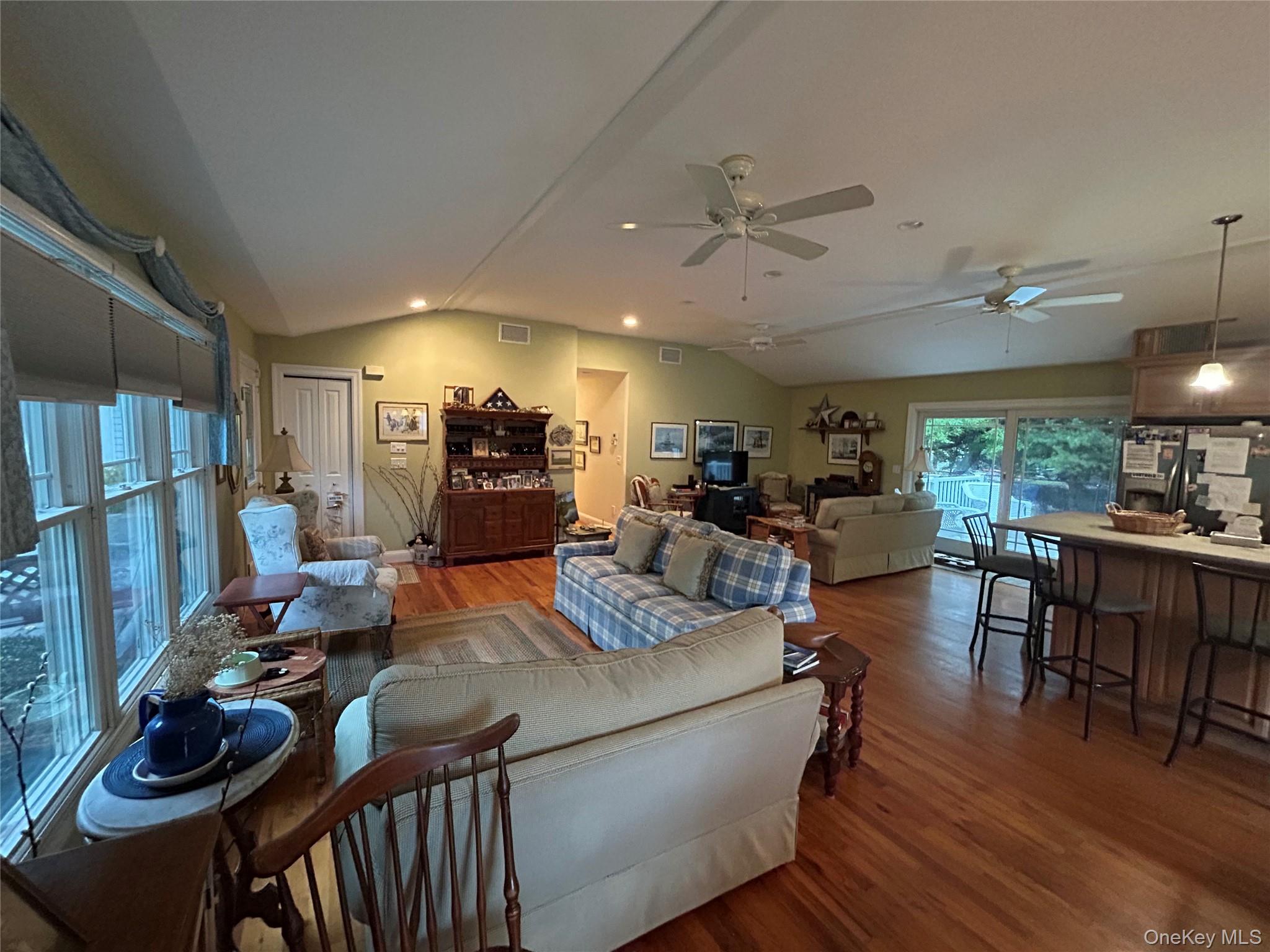 #10 photo, 1545 E Gillette Drive, East Marion , NY 11939